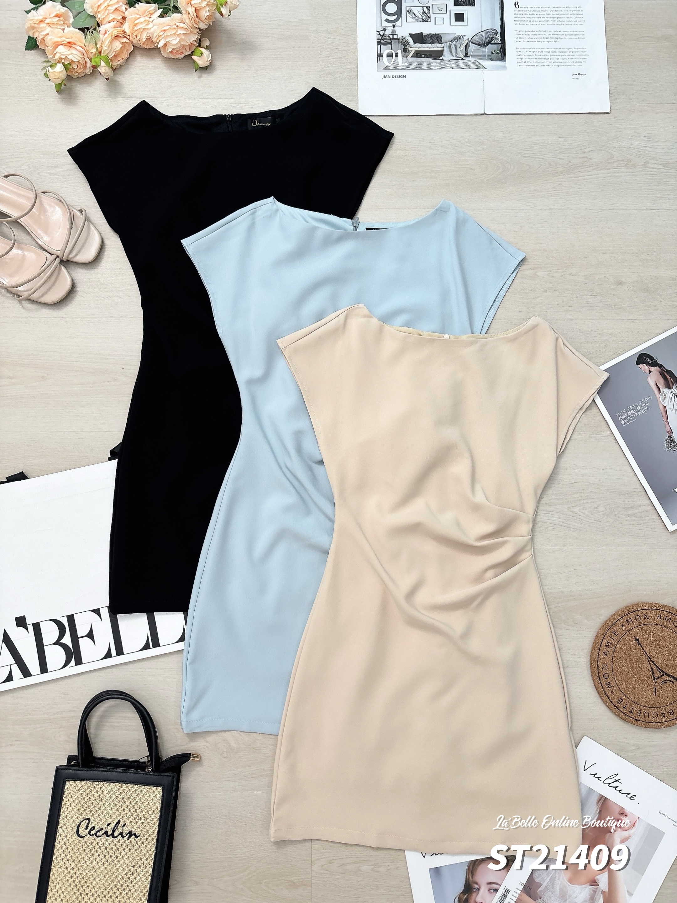 韩系简约修身宽领连身裙 (ST21409)