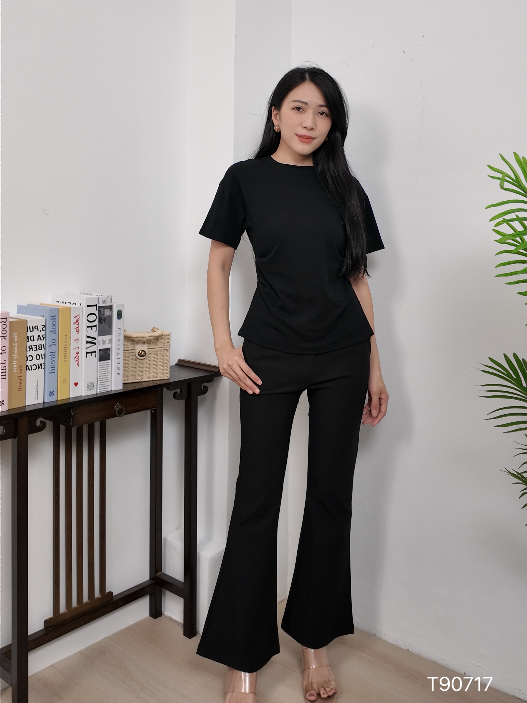 设计感褶皱后背开叉设计上衣 (T90717)