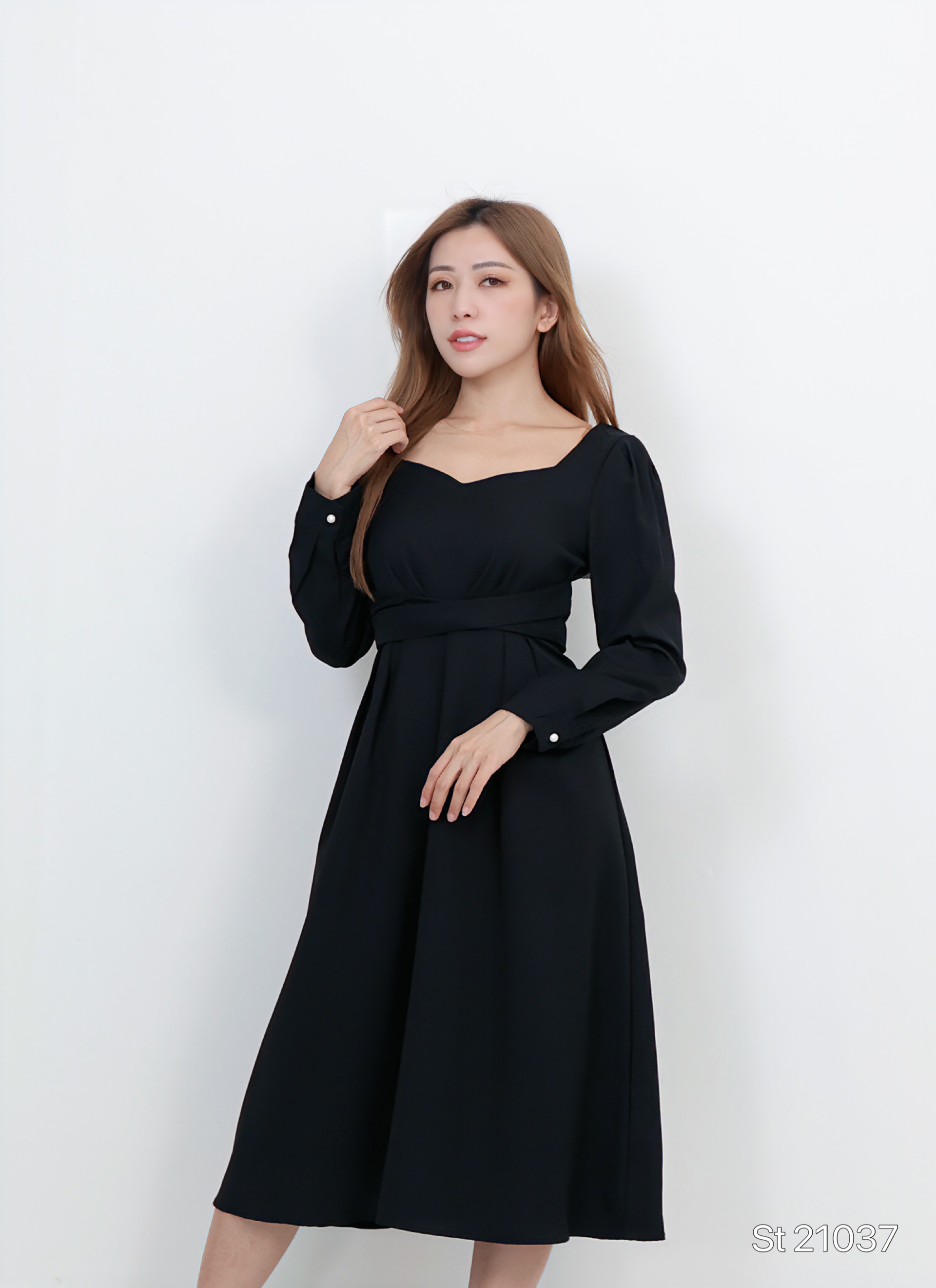 精致方领长袖连身裙 (ST21037)- 特价 -La'Belle Fashion Boutique Sdn Bhd