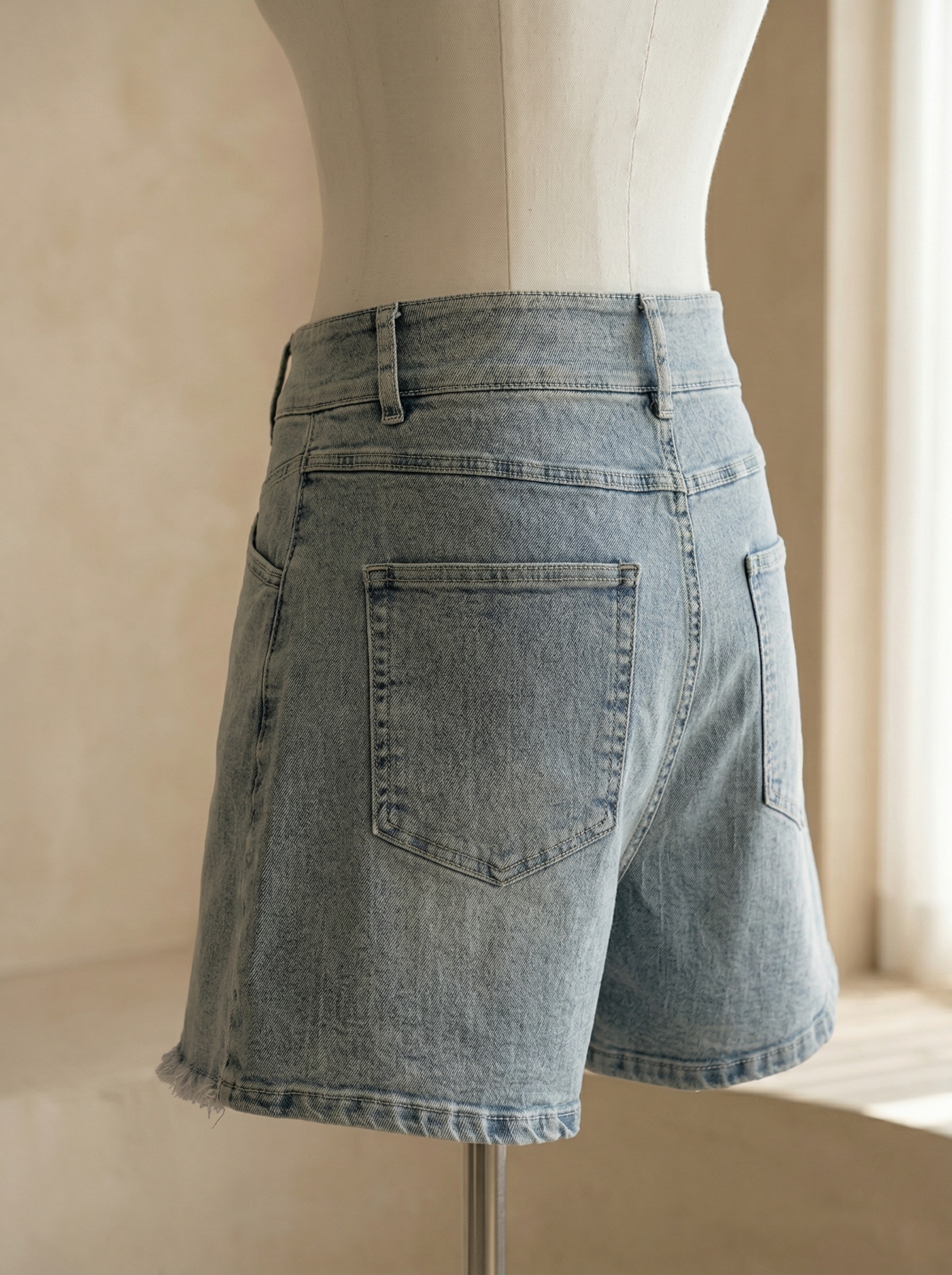 时尚须须毛边设计高腰牛仔裤裙 (LB2080)