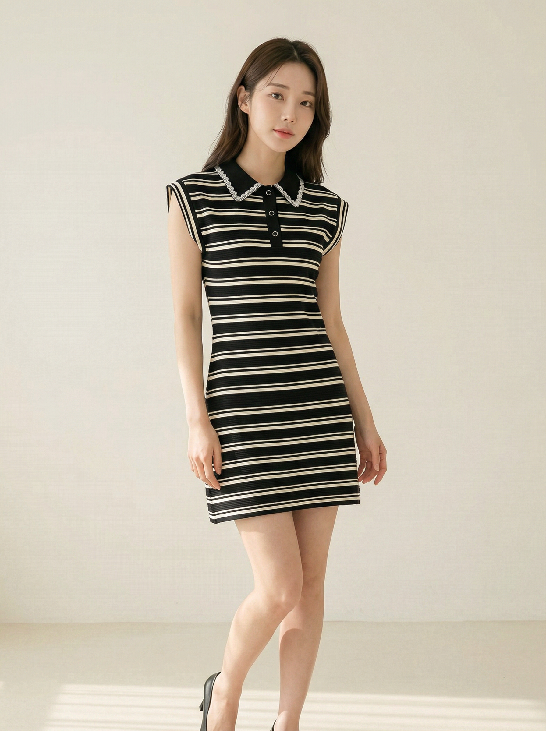 韩系翻领拼接蕾丝条纹连身裙 (ST21620)