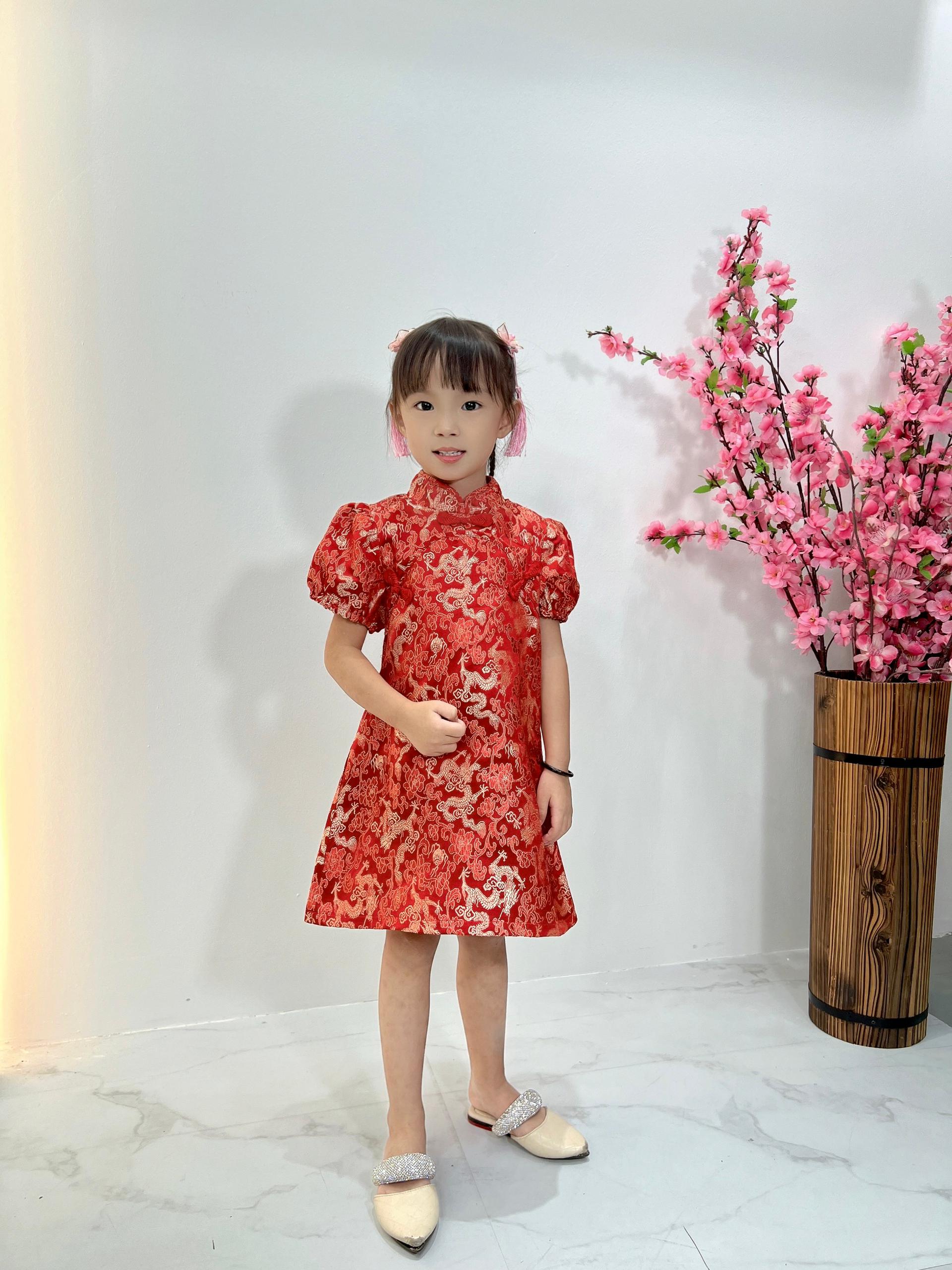 预购【LBP亲子系列】复古盘扣设计小孩泡泡袖A字旗袍 (F70104-女孩版)