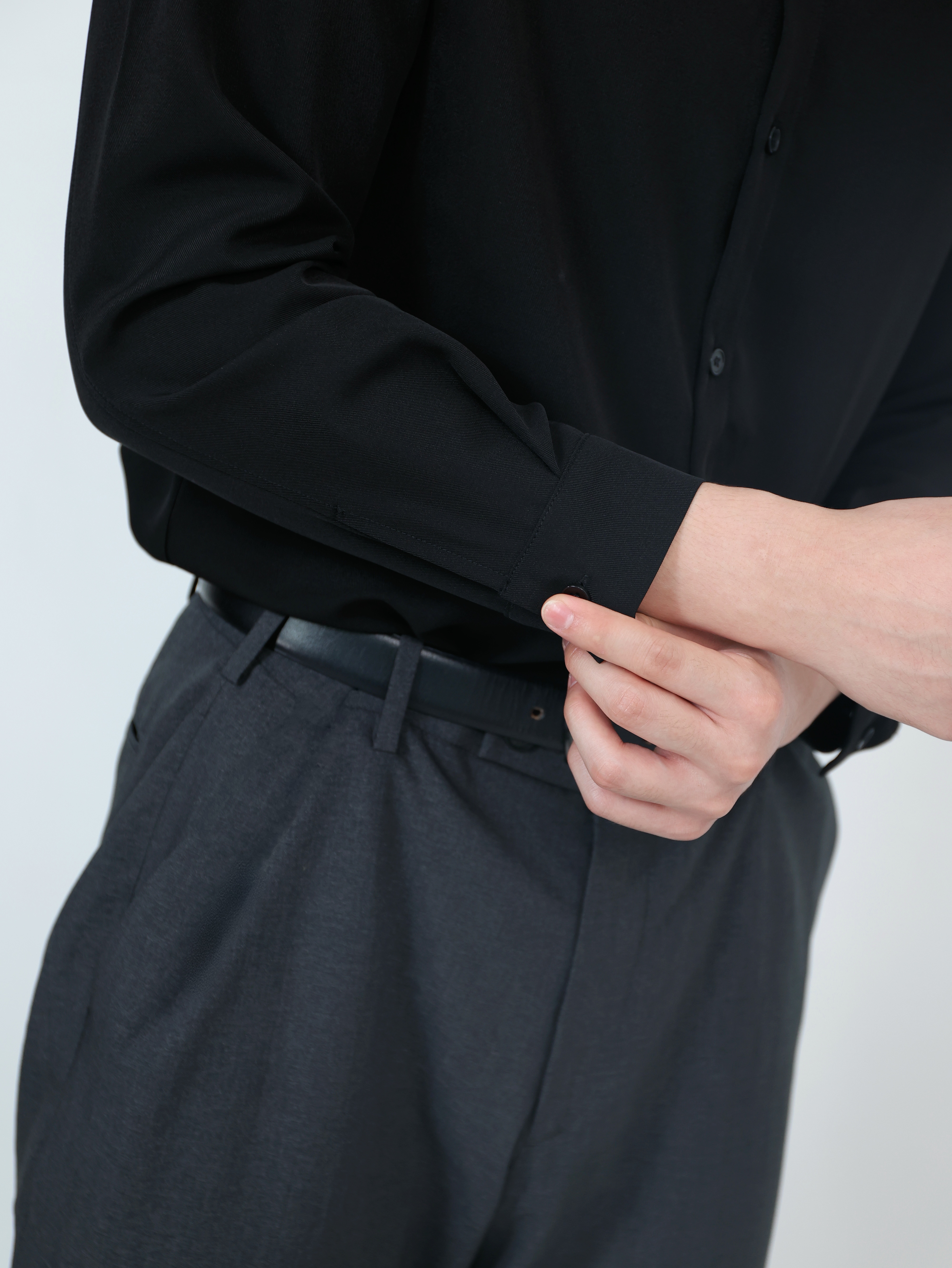 【STICKMEN】Elite 高级感纯色透气长袖上衣 (SM100102 BLACK)-La'Belle Fashion Boutique Sdn Bhd