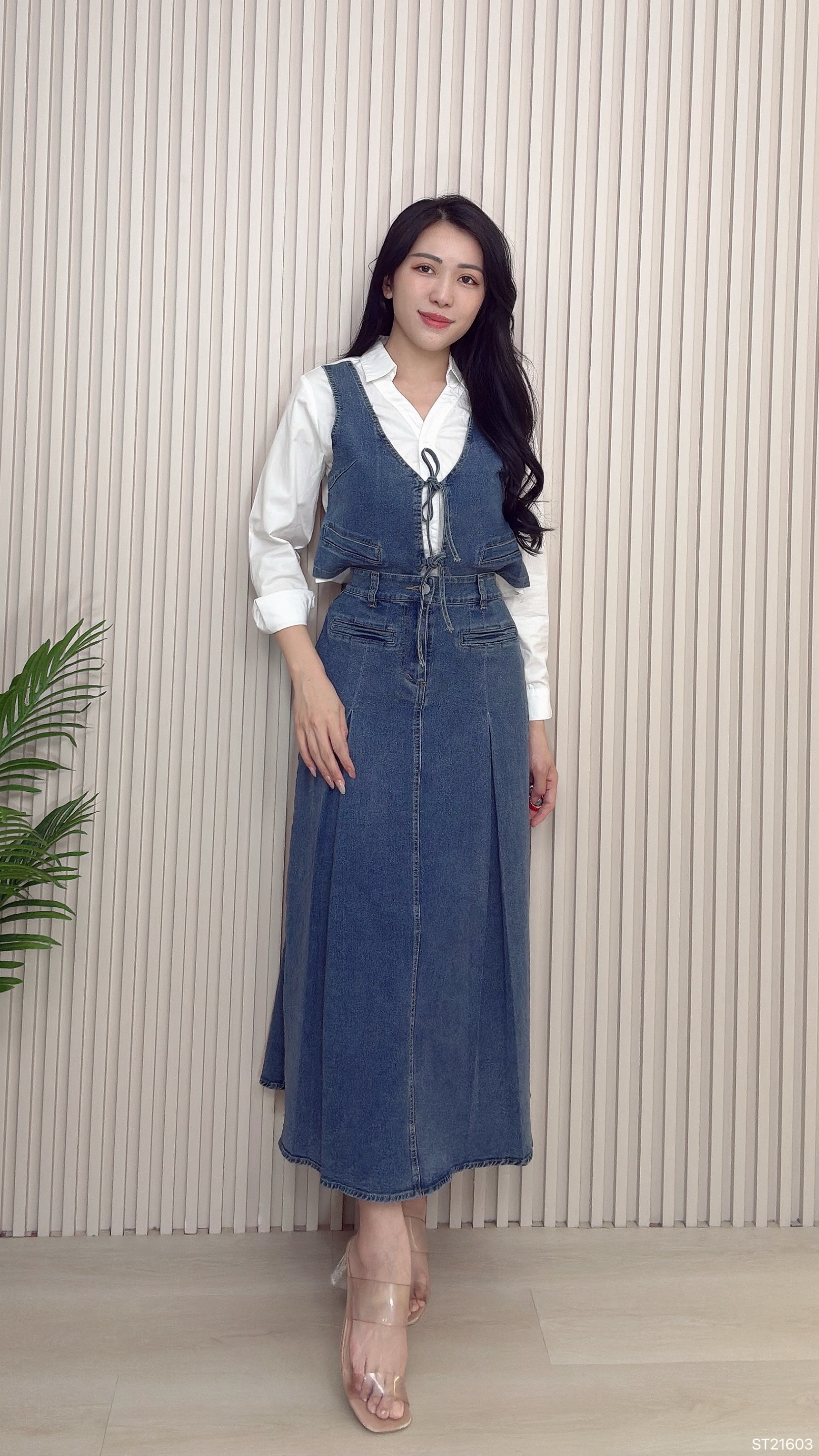 复古酷风牛仔两件套 (ST21603)