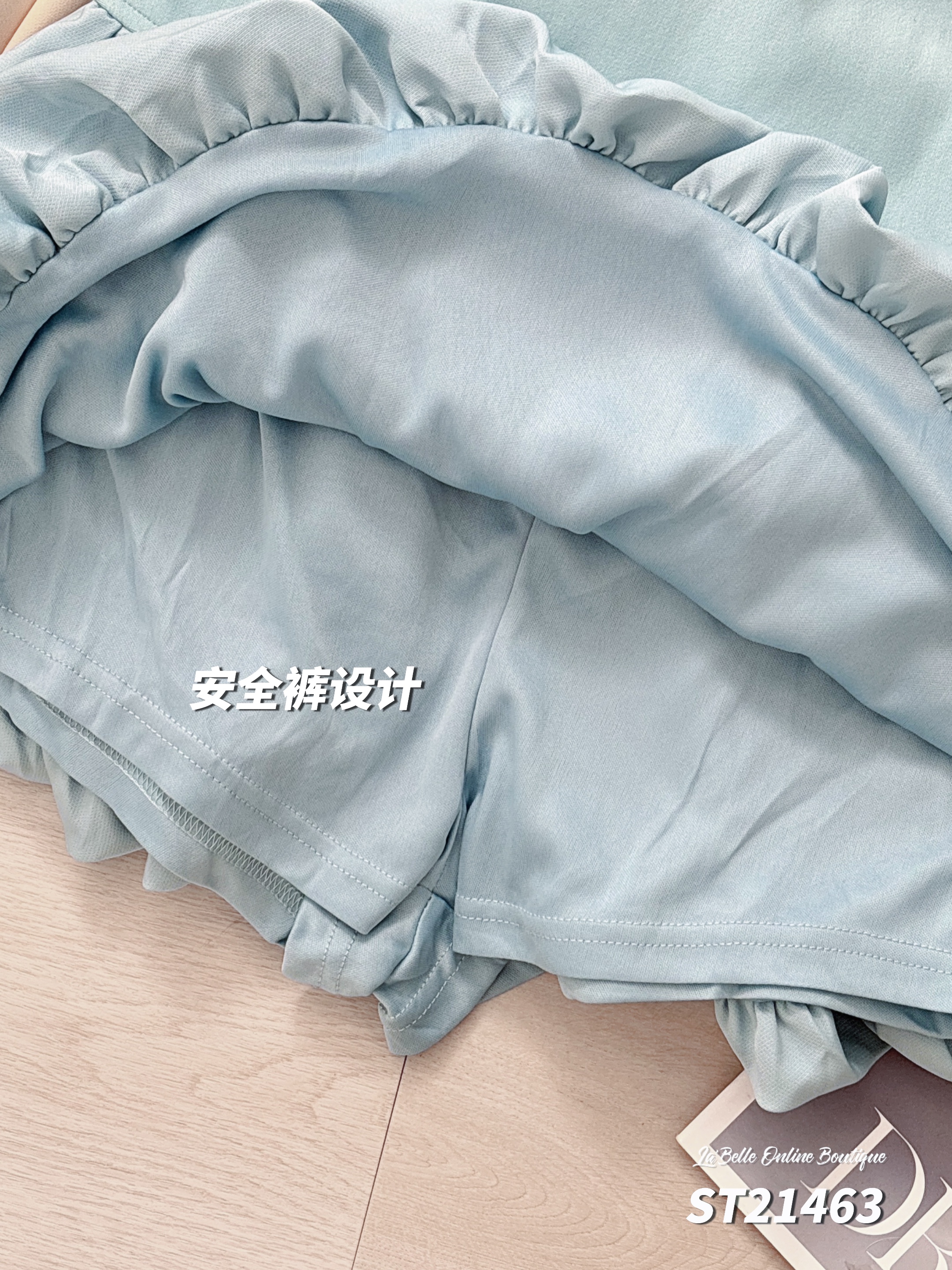 时尚Cut-In背面镂空设计花苞连身裙 (ST21463)