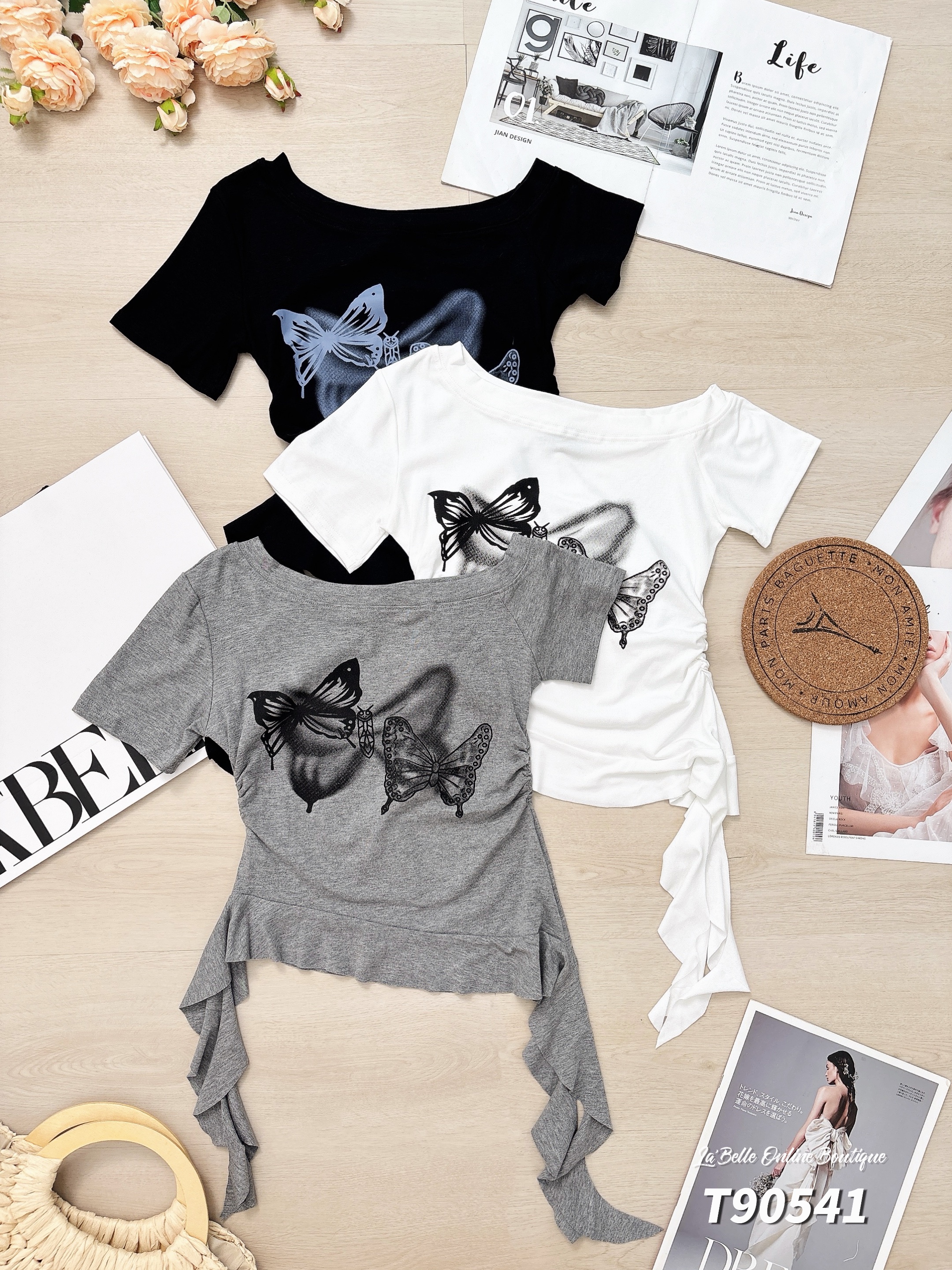 时尚蝴蝶印花荷叶边设计宽领上衣 (T90541)