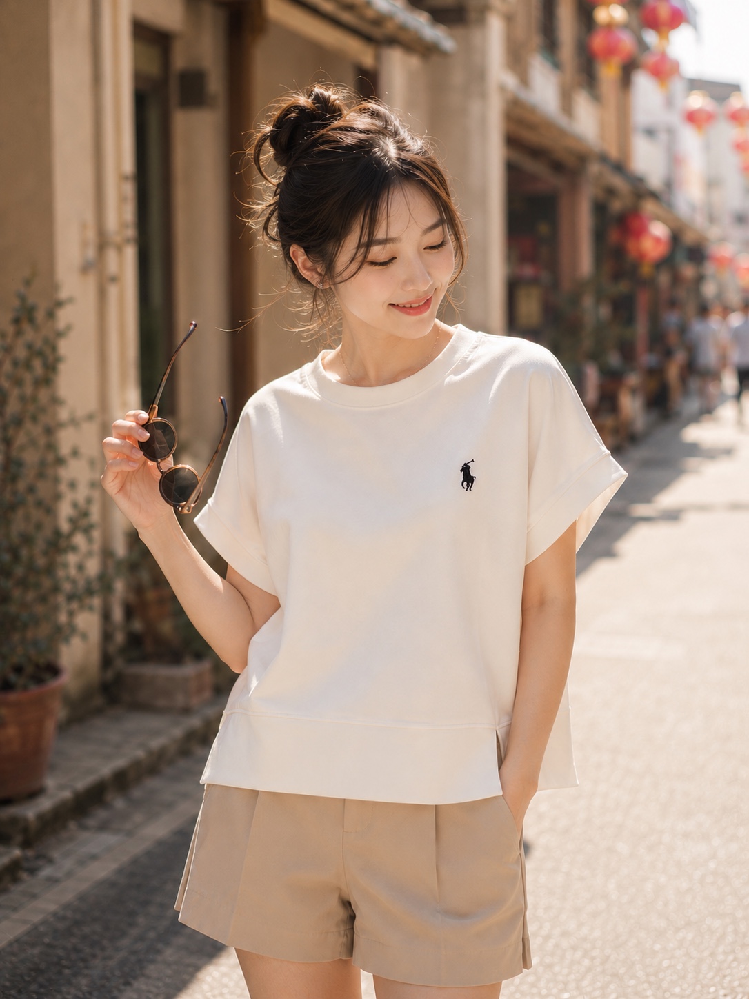 美式休闲风双侧开叉设计刺绣上衣(T90787)