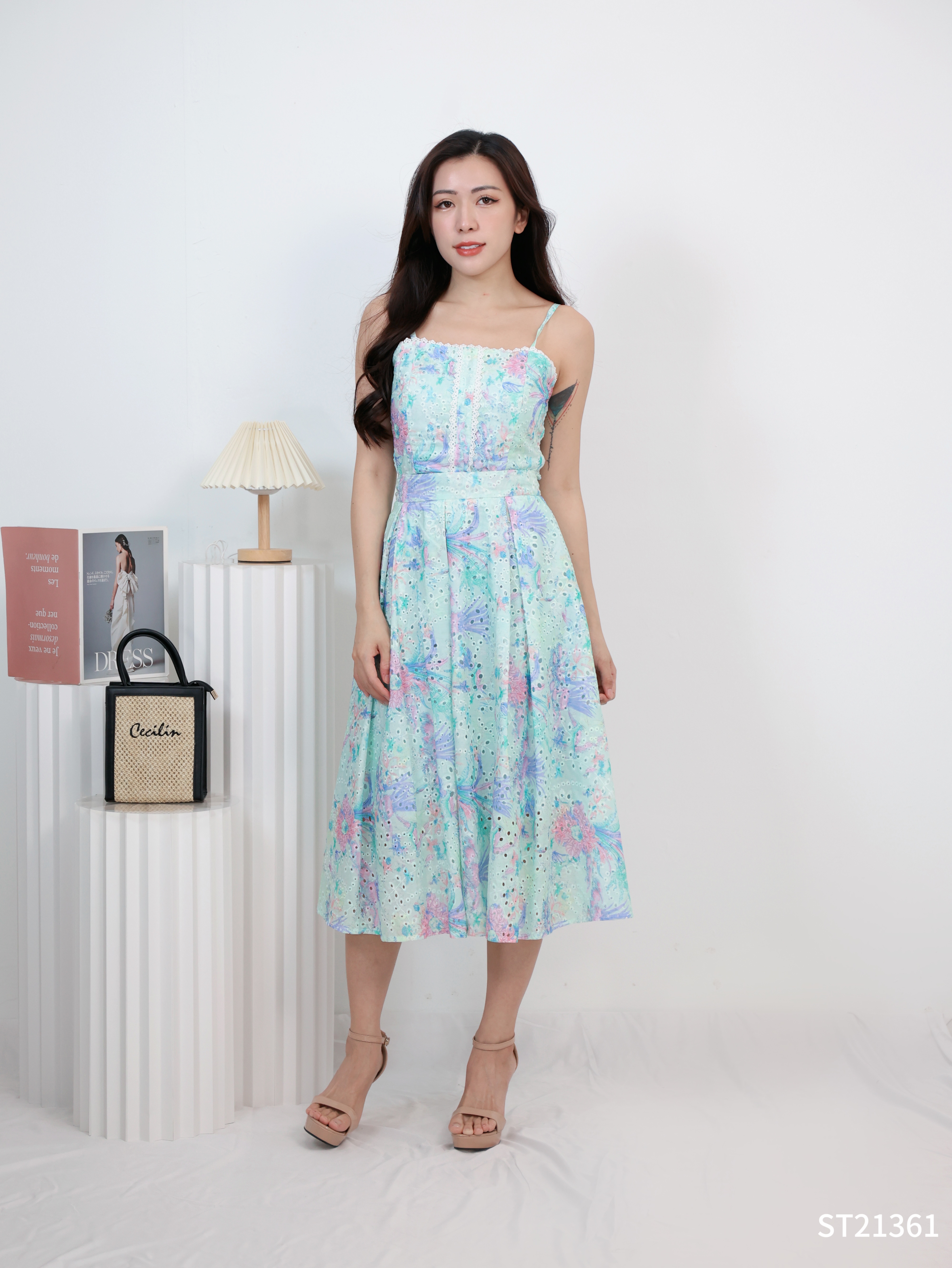 度假风通花设计两件套 (ST21361)