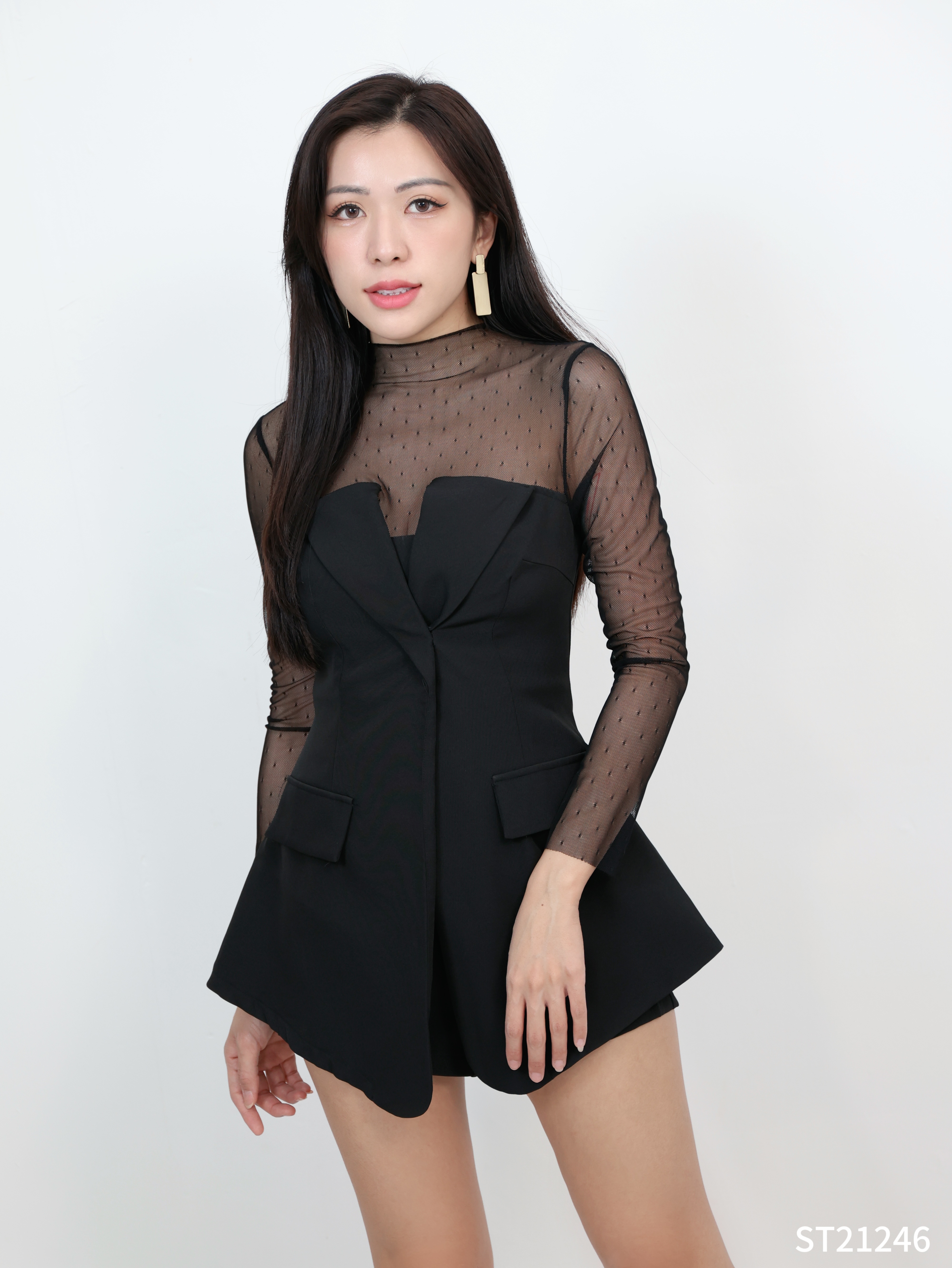 【LBP独家】纯欲风V领拼接网纱连身裤(ST21246)-La'Belle Fashion Boutique Sdn Bhd