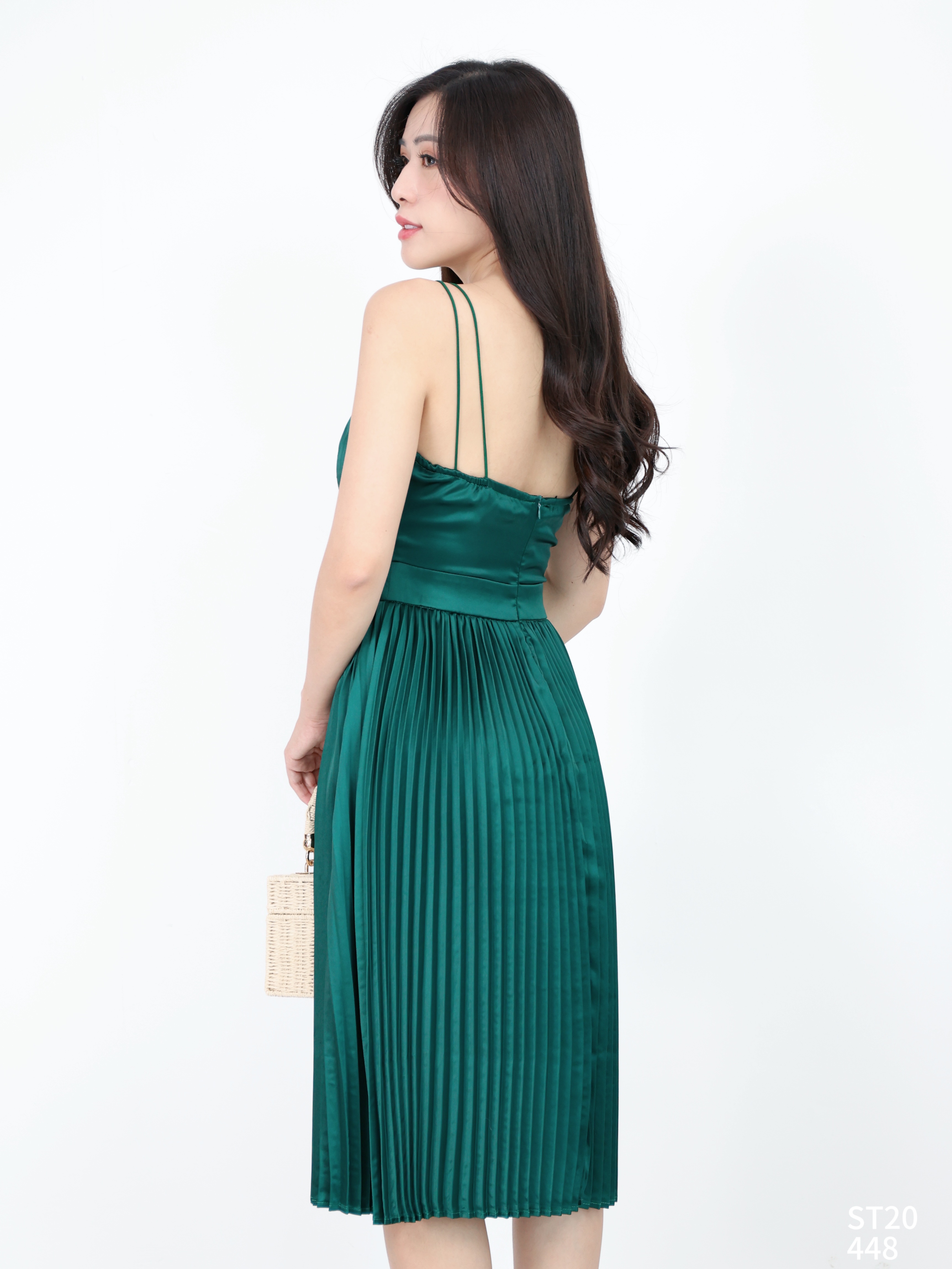 色丁拼接蕾丝吊带连身裙 (ST20448) 