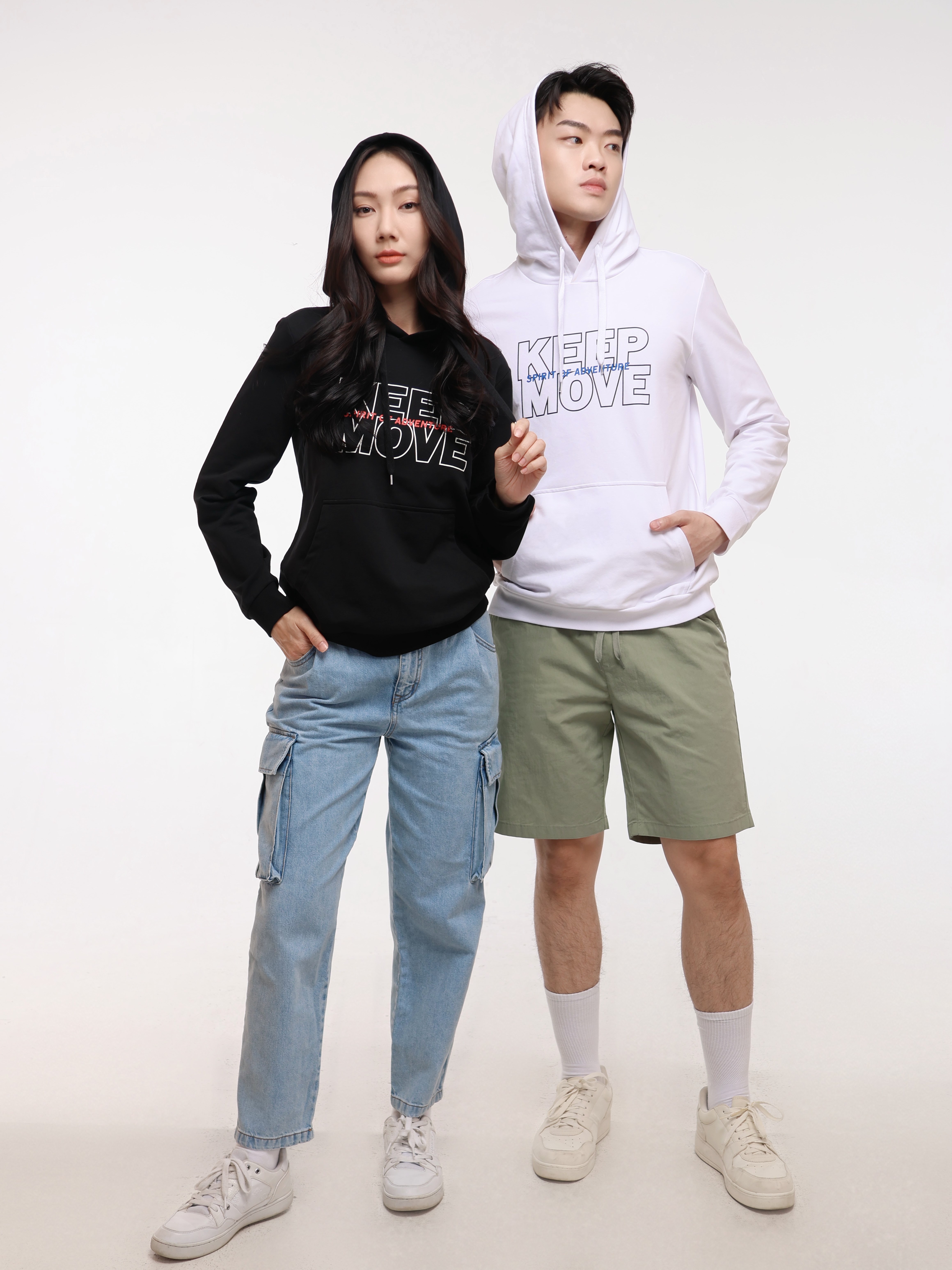 Regular Solid Colour Hoodie with "KEEP MOVE" Logo Print (YS30116)