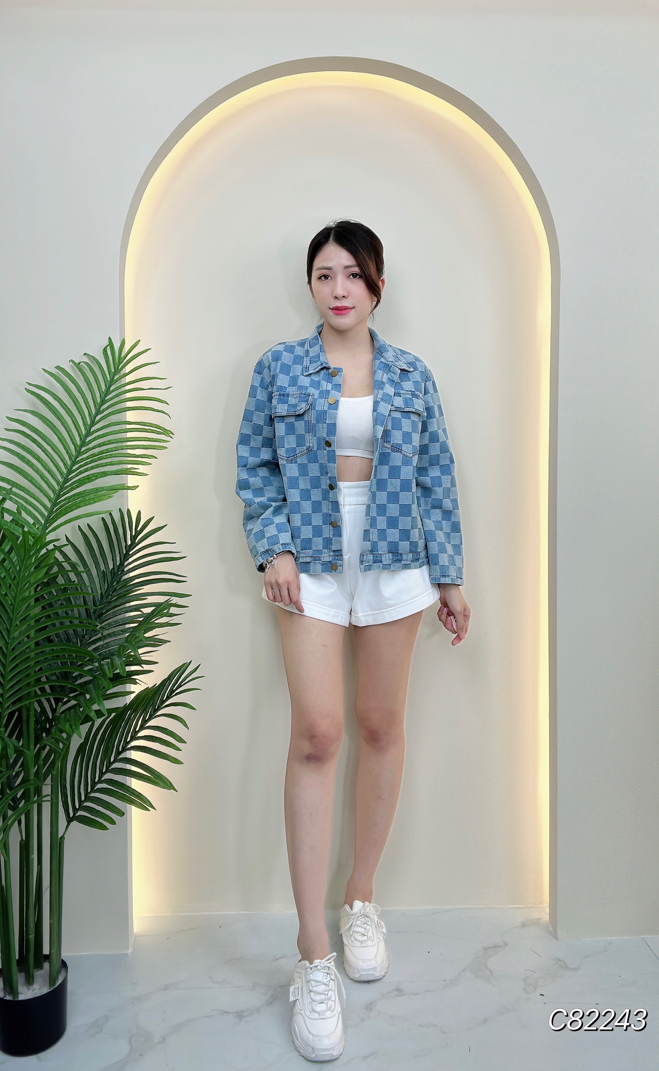 【LBP独家】高质量棋盘格牛仔外套 (C82243) - 特价