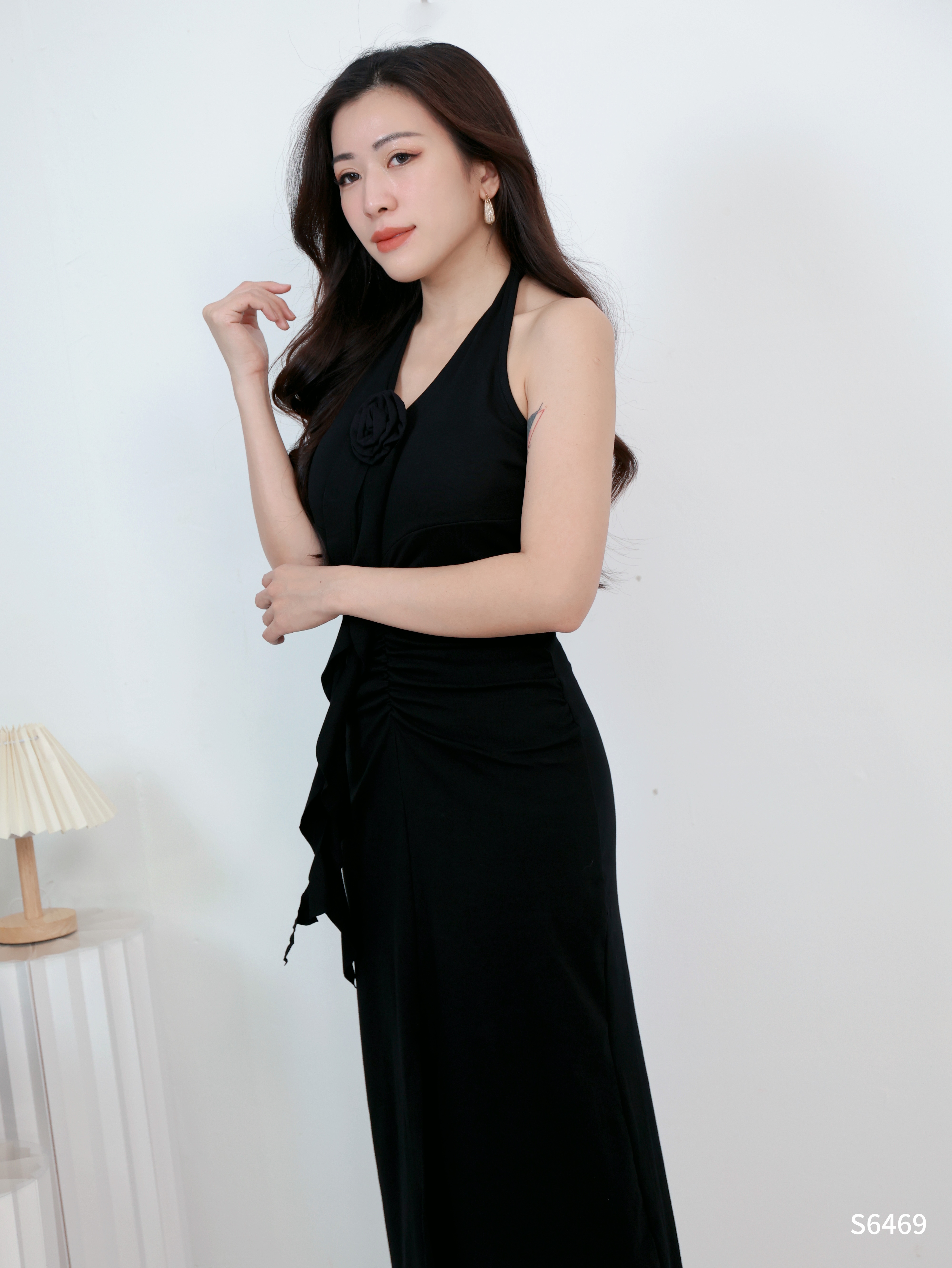 性感V领飘带花朵挂脖设计连身裙 (S6469)