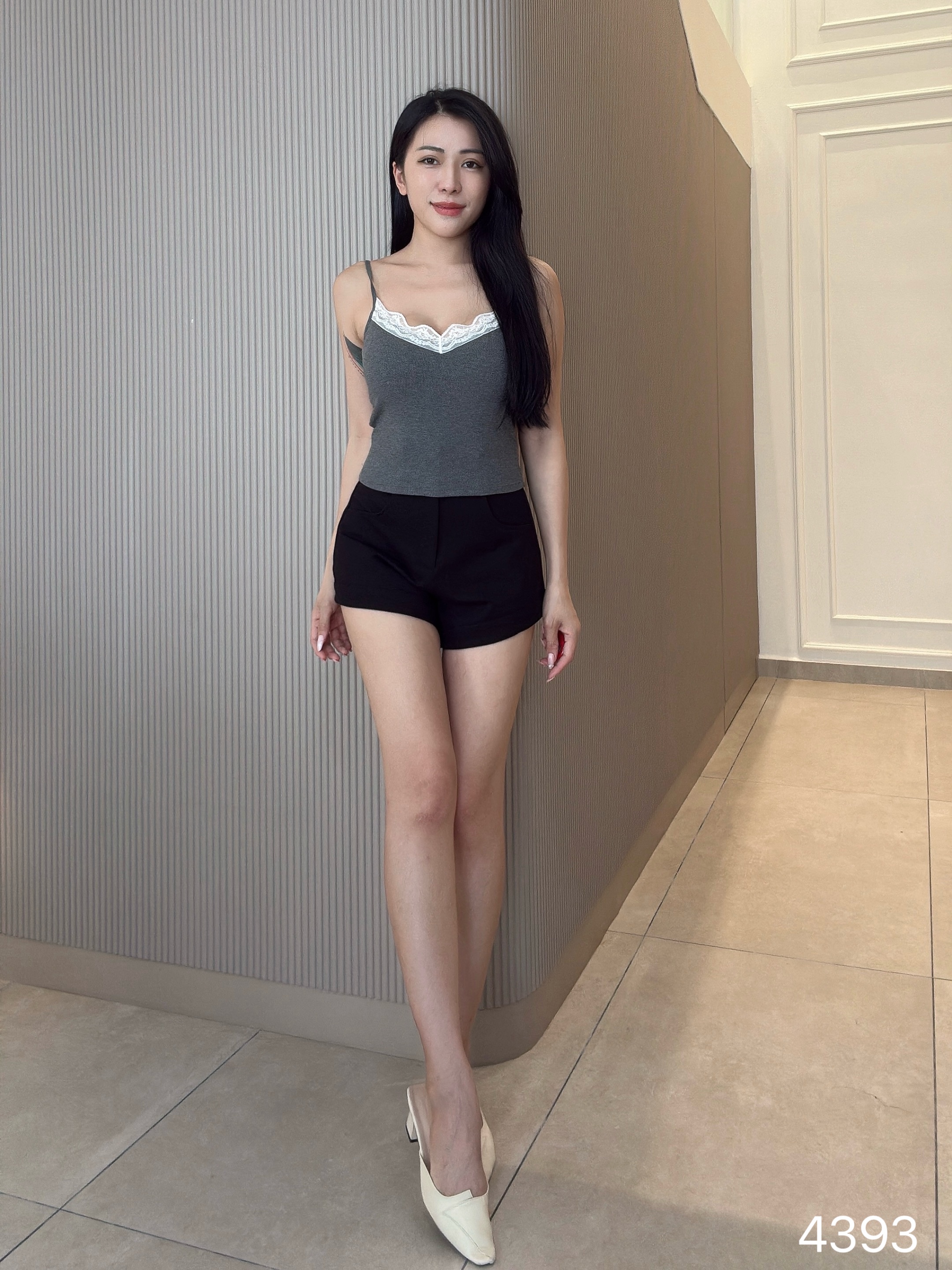 性感美背V领蕾丝花边吊带内搭 (4393)
