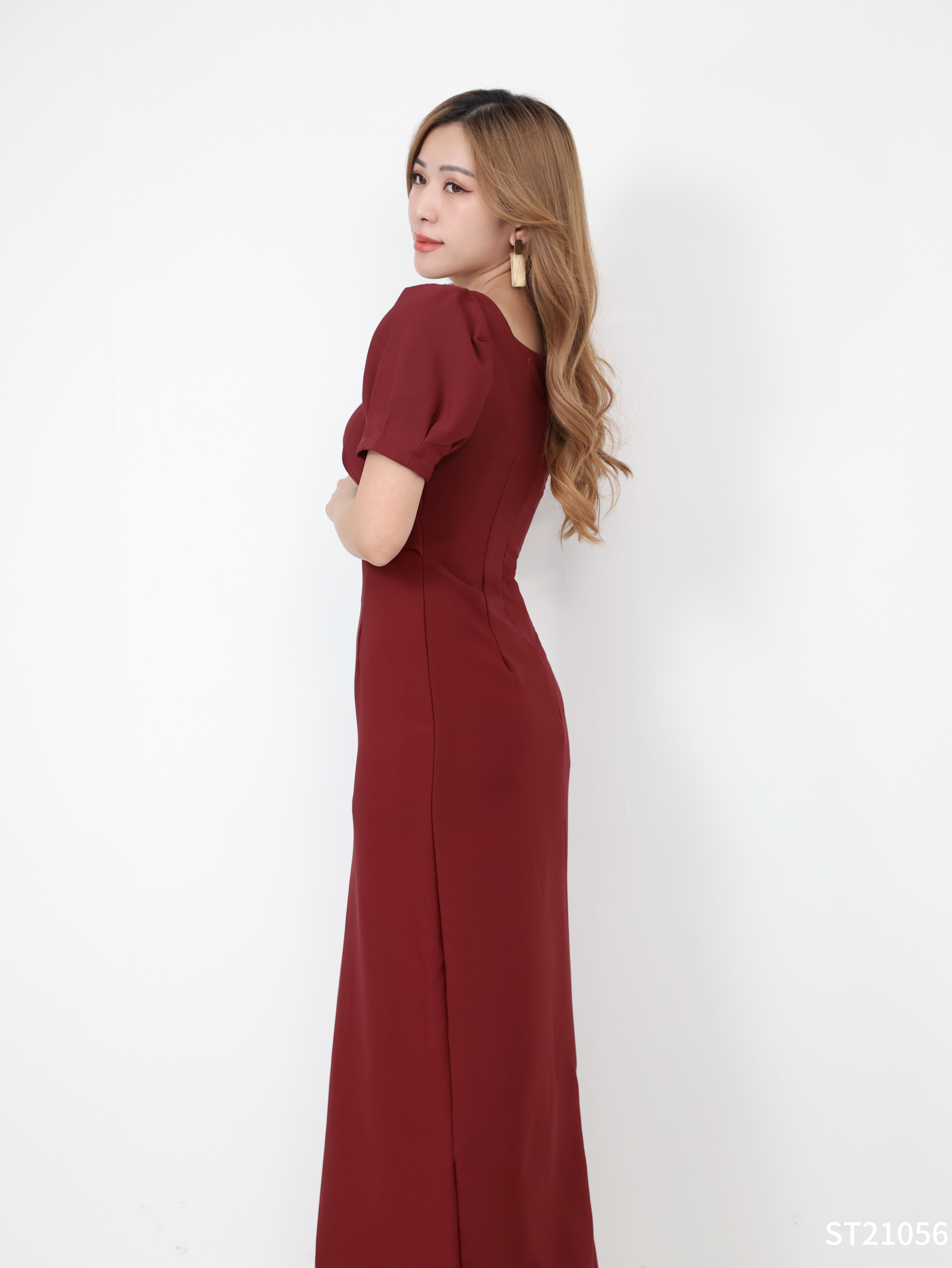 【LBP独家】开叉裙摆设计显瘦版连身长裙（ST21056）【不接受更换】-La'Belle Fashion Boutique Sdn Bhd