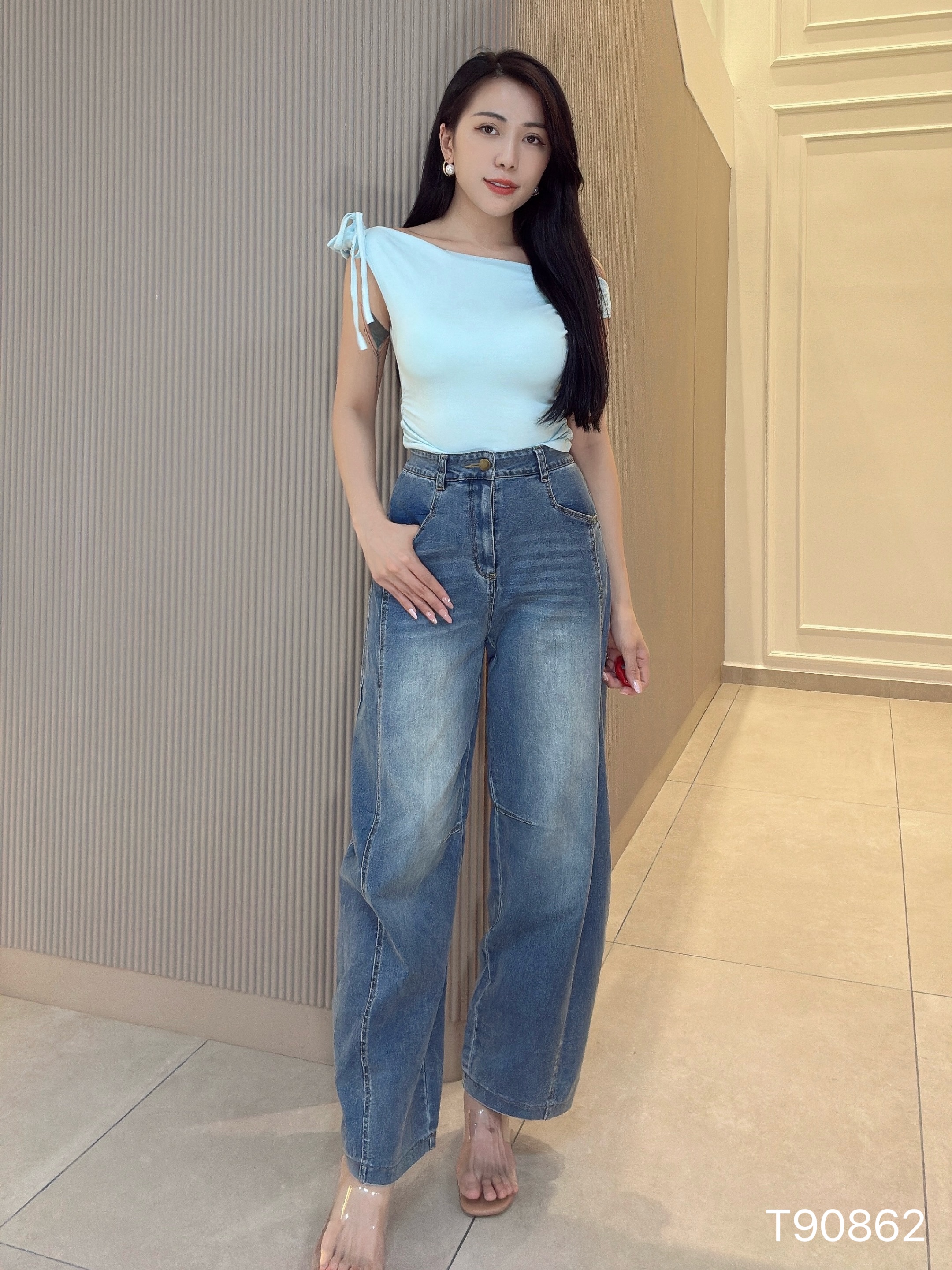 新品特价-性感辣妹风一字肩抹胸褶皱上衣 (T90862)