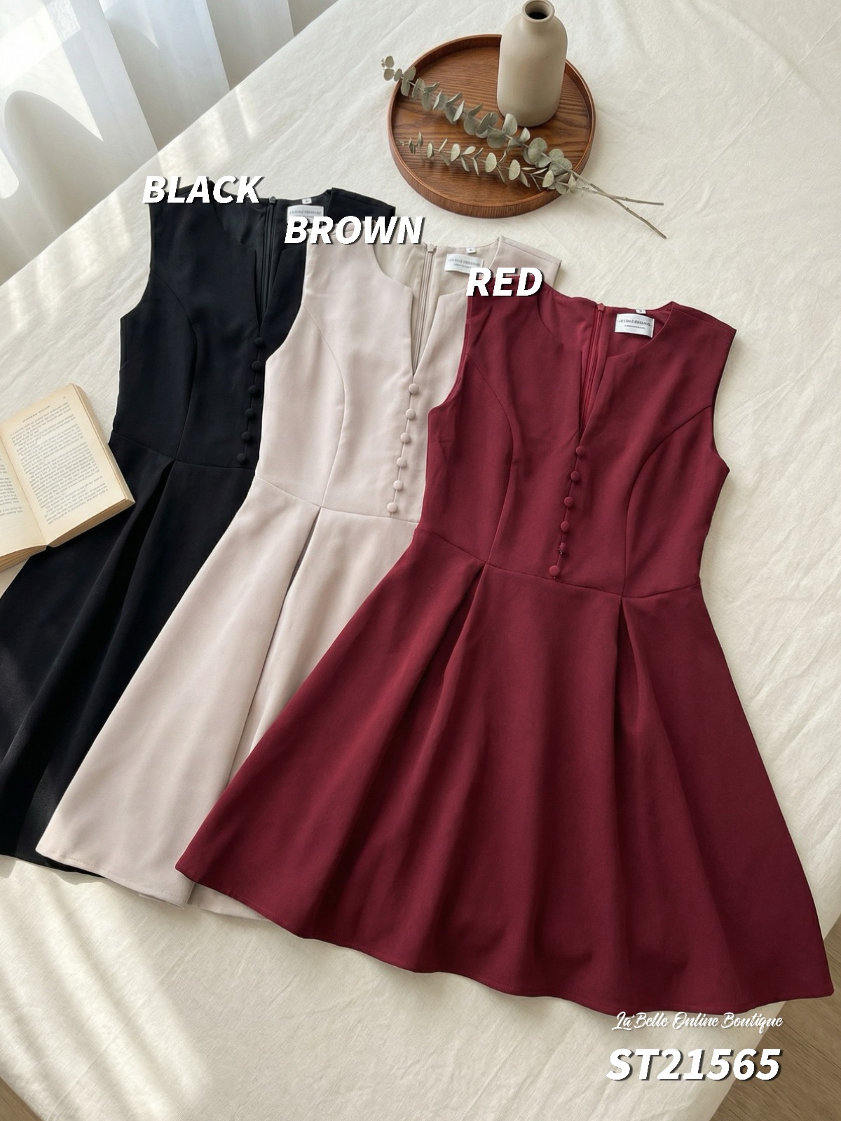 【LBP独家】高端V领假纽扣设计无袖连身裙  (ST21565)