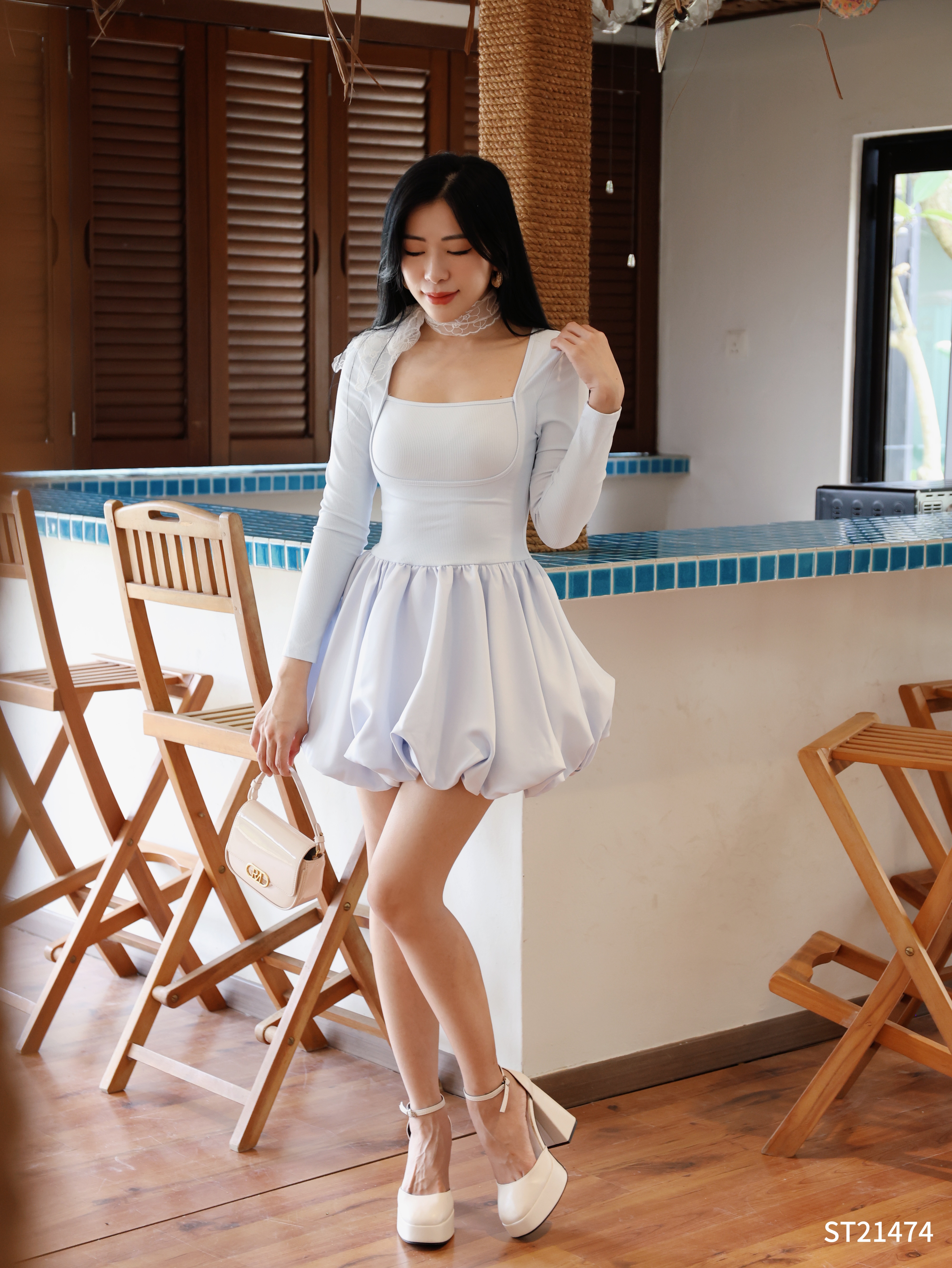 【LBP独家】绝美芭蕾风方领长袖连身裙 (ST21474)