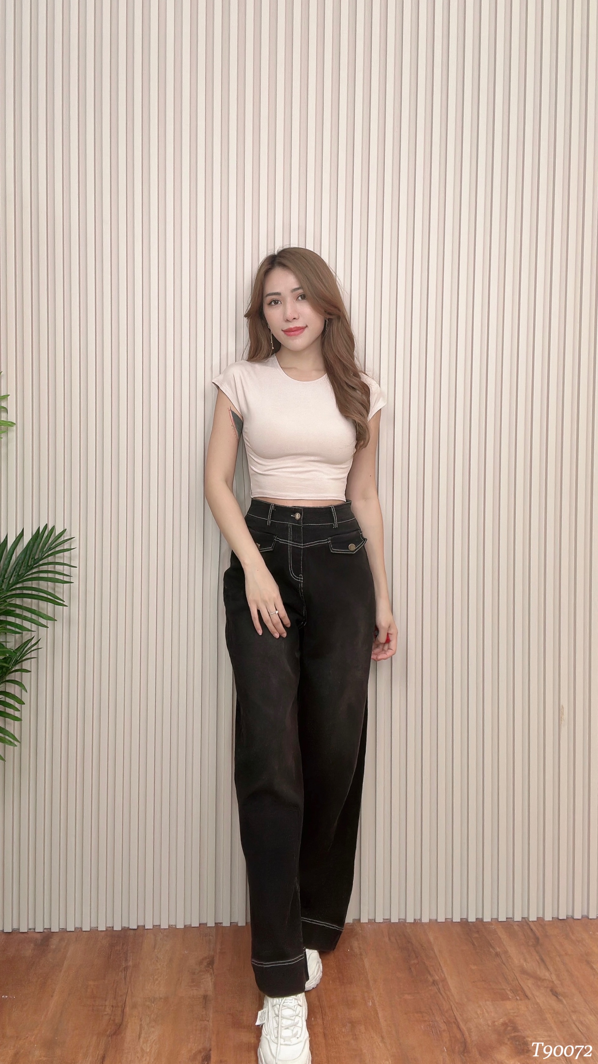 基本款圆领半袖上衣 (T90072) -特价-La'Belle Fashion Boutique Sdn Bhd