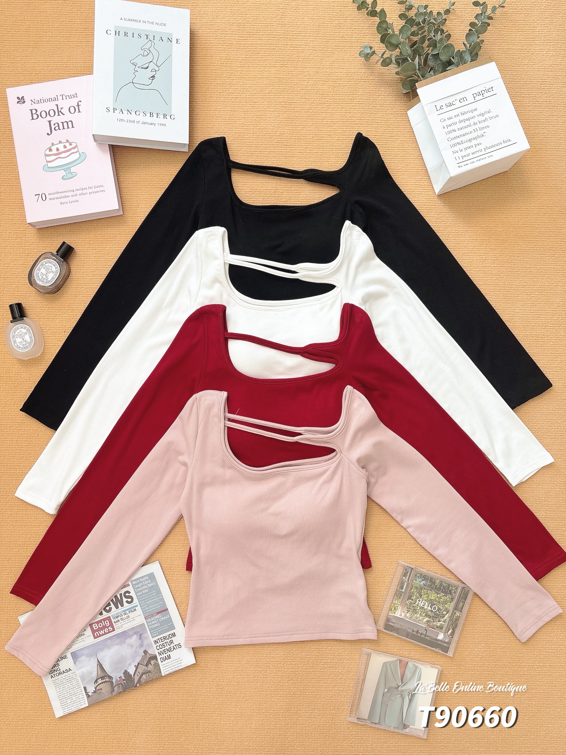 辣妹性感镂空设计长袖上衣 (T90660)