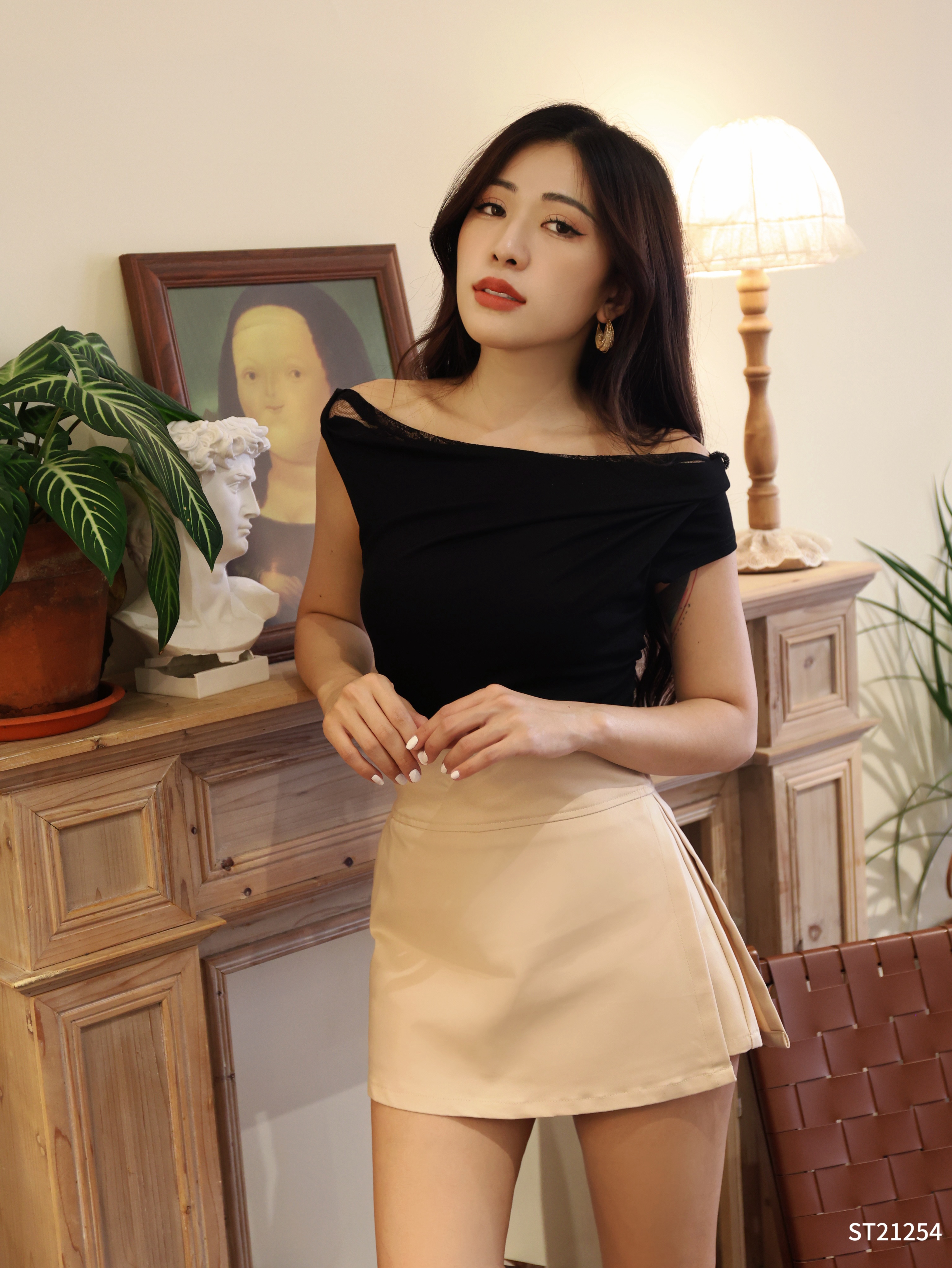 【LBP独家】时尚百搭A字高腰裤裙 (ST21254) 