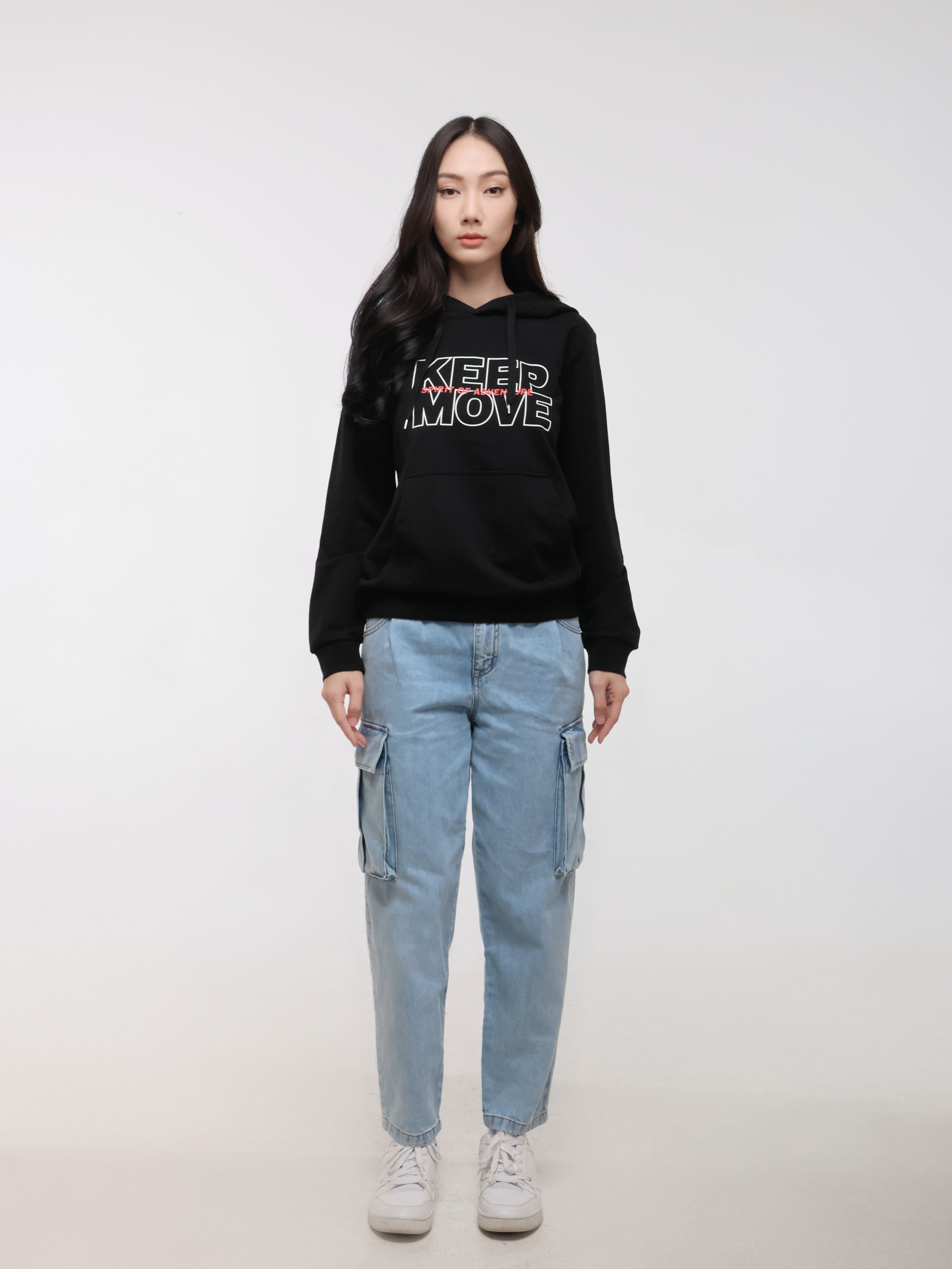 Regular Solid Colour Hoodie with "KEEP MOVE" Logo Print (YS30116)