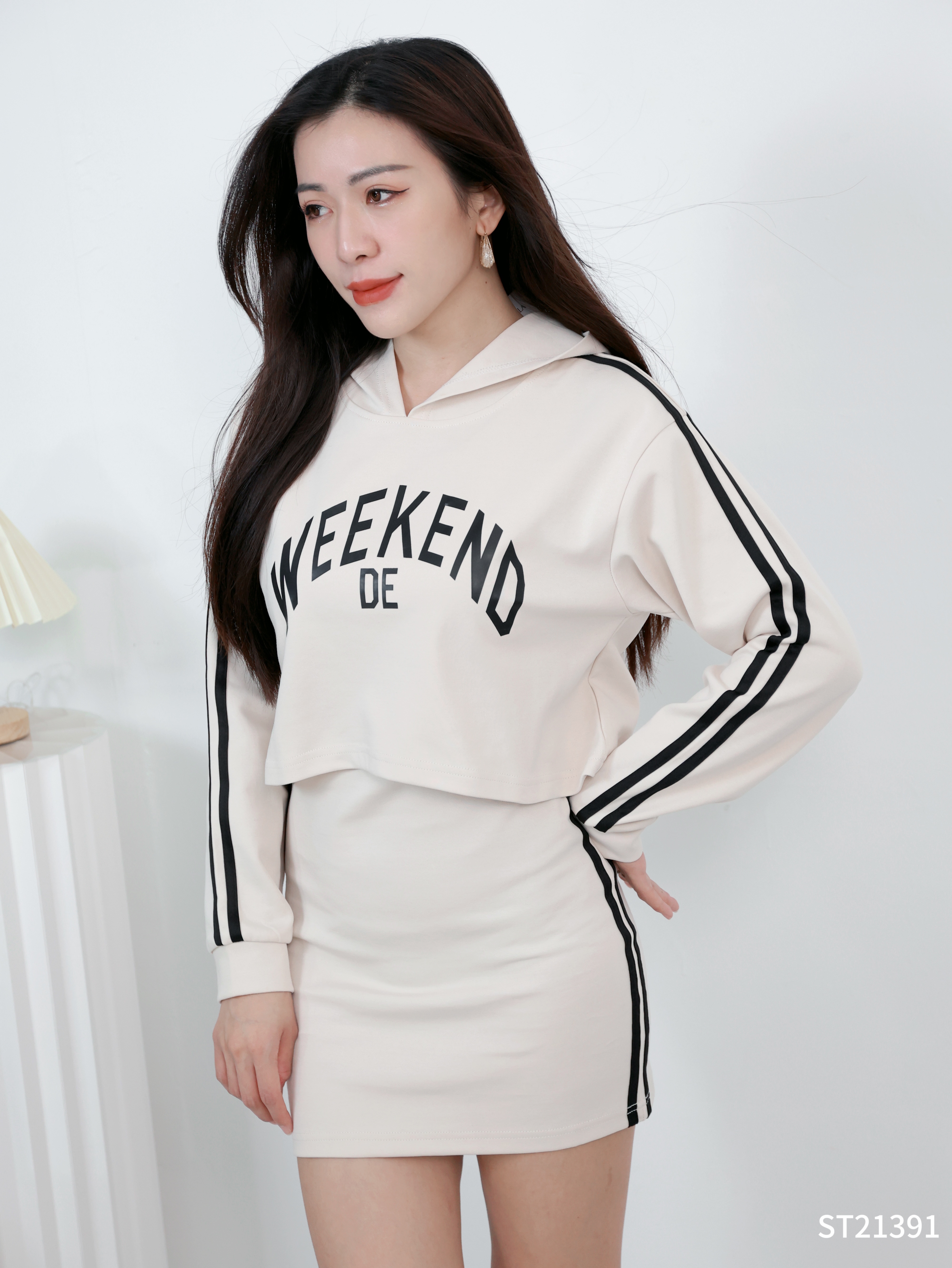 韩系休闲两件套 (ST21391)