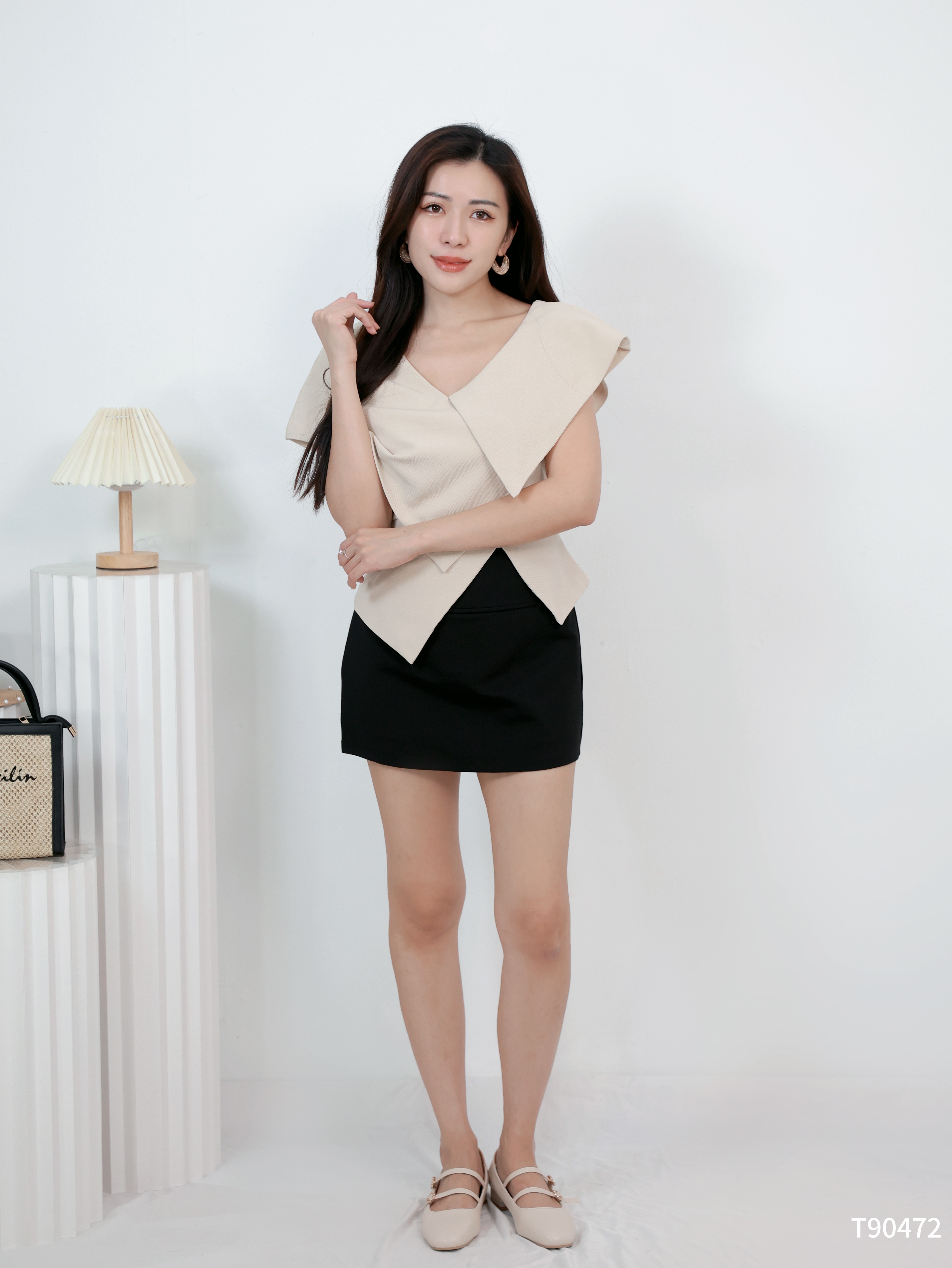 高级感不规则设计上衣 (T90472)