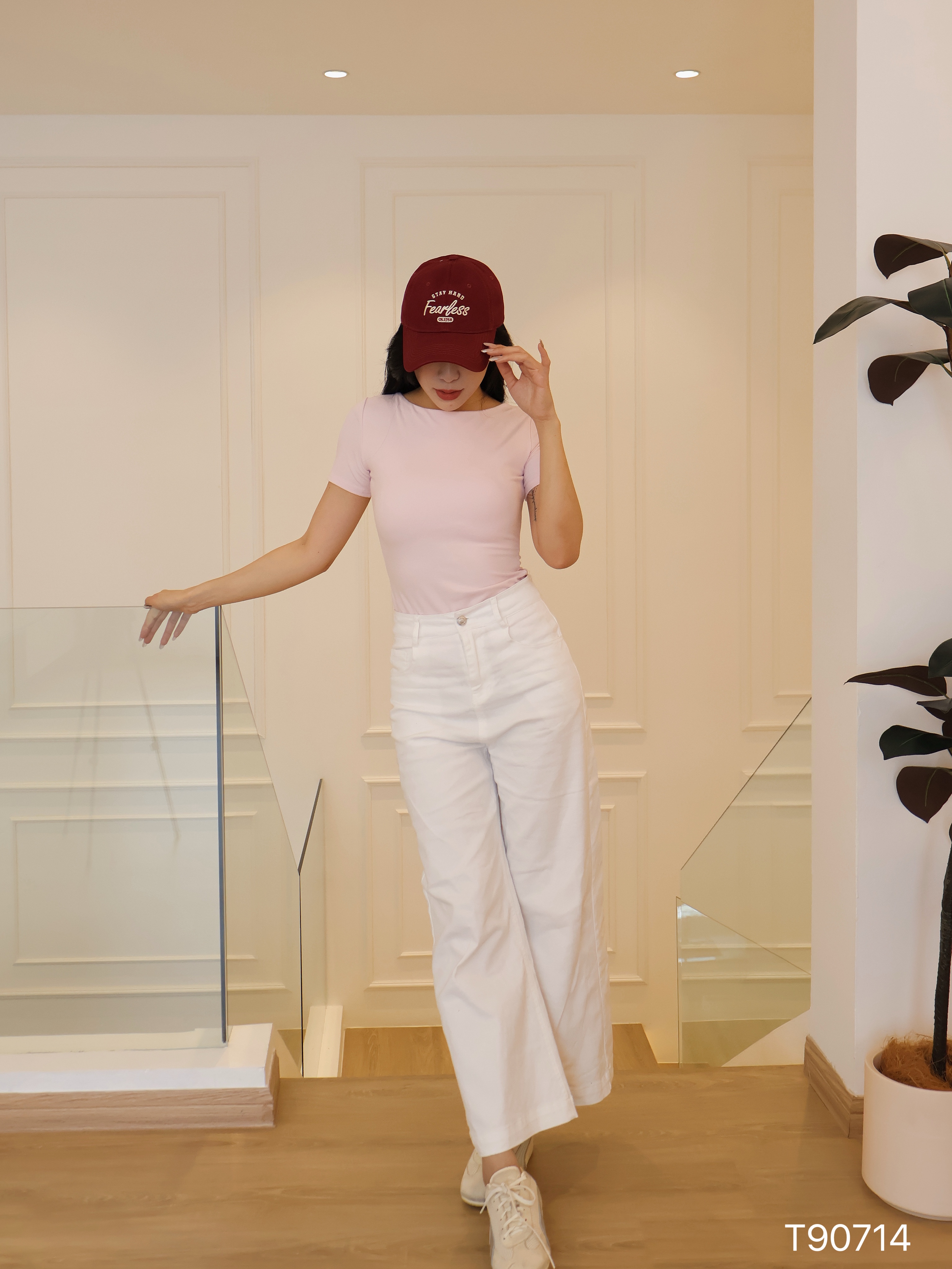 纯欲风月亮领设计修身纯色上衣 (T90714)