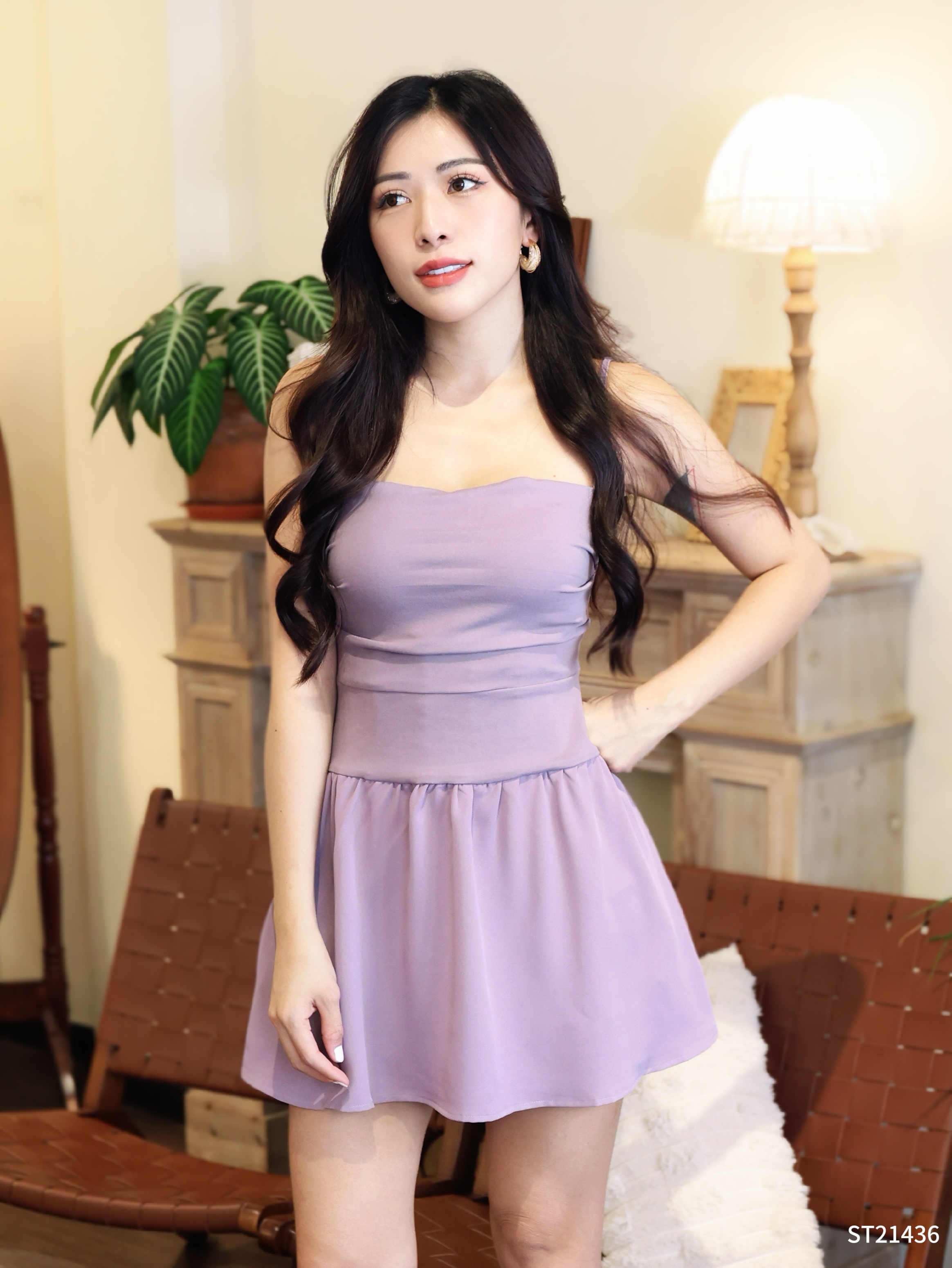 【LBP独家】时尚甜美褶皱设计吊带连身裤裙 (ST21436)