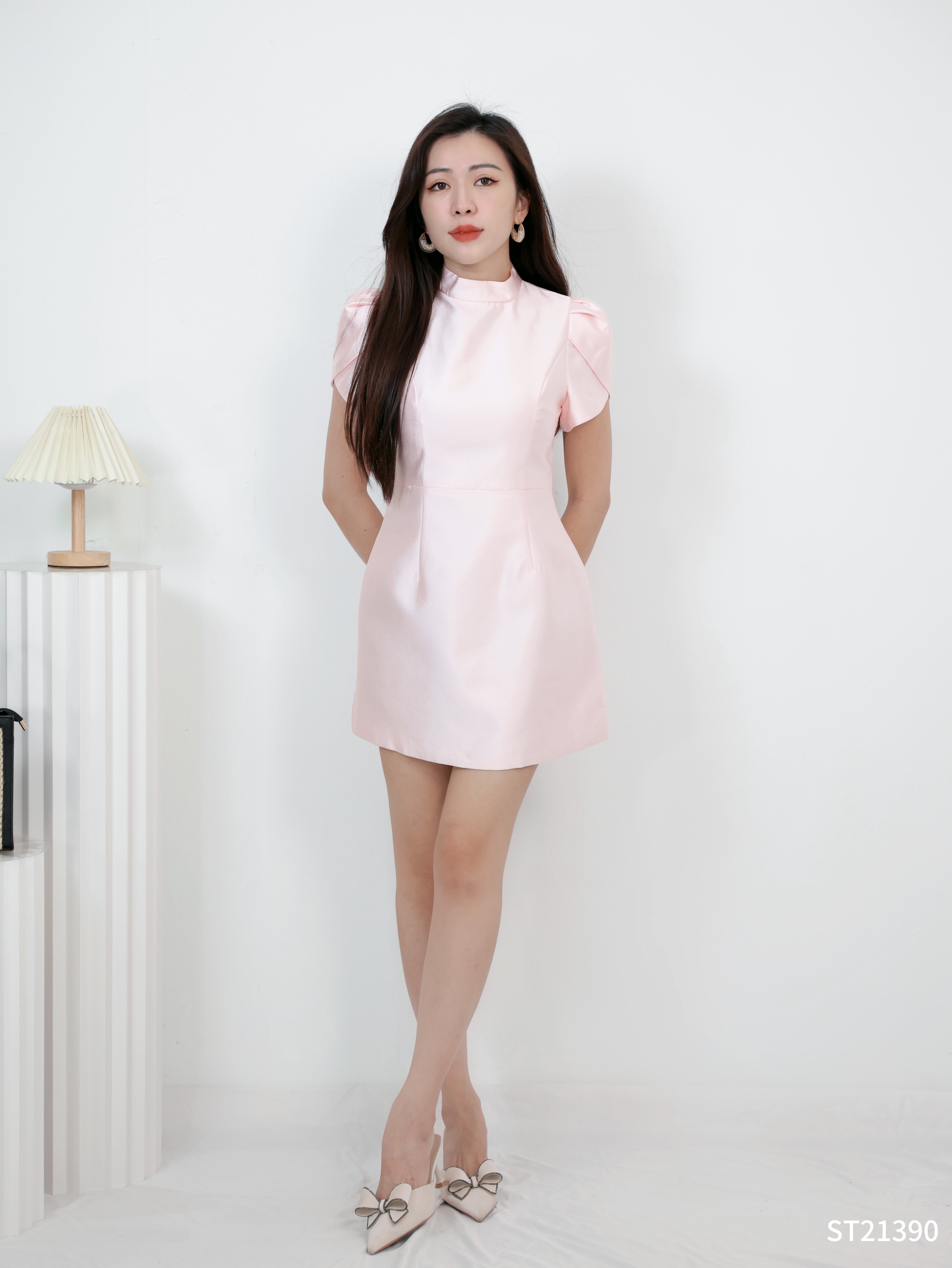 名媛风收腰显瘦立领连身裙 (ST21390)