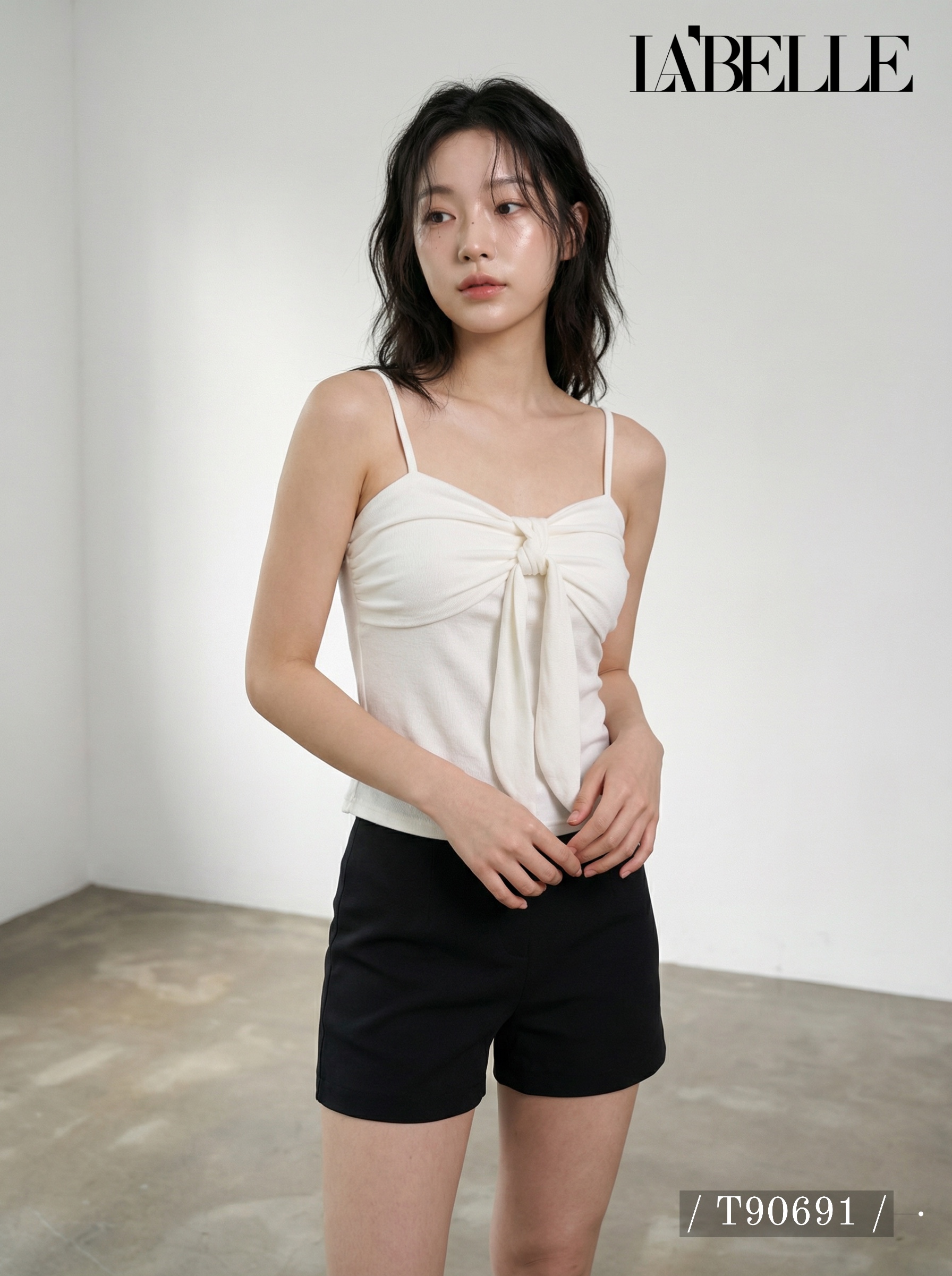 韩系蝴蝶结系带设计吊带上衣 (T90691)