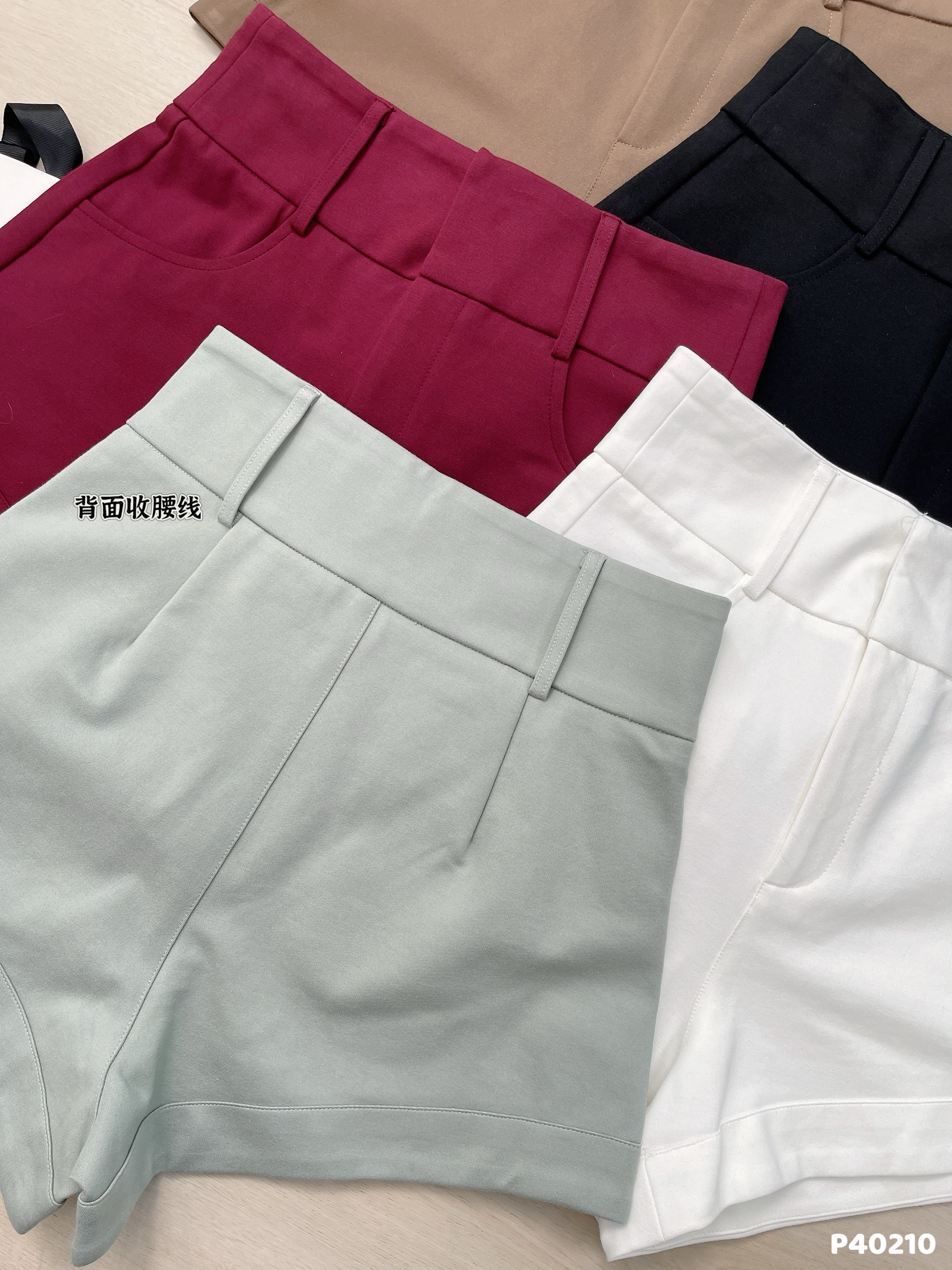 【LBP独家】百搭显瘦阔腿高腰短裤   (P40210)