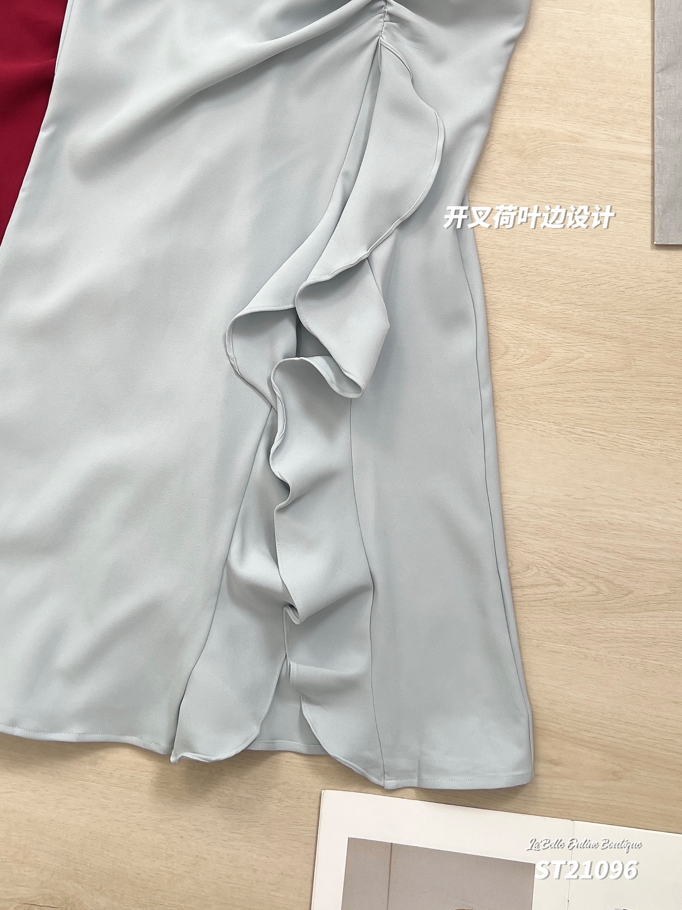 【LBP独家】高端性感宽带V领礼服连身裙 (ST21096) - 特价-La'Belle Fashion Boutique Sdn Bhd