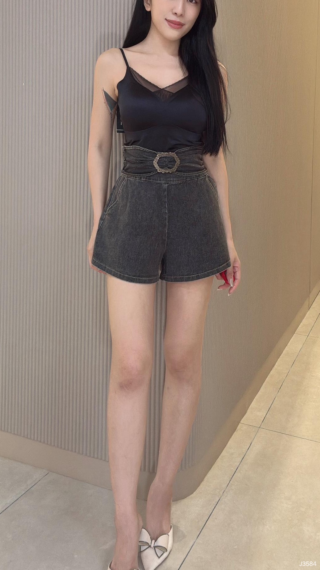 韩系A字假腰带设计高腰短裤 (J3584)