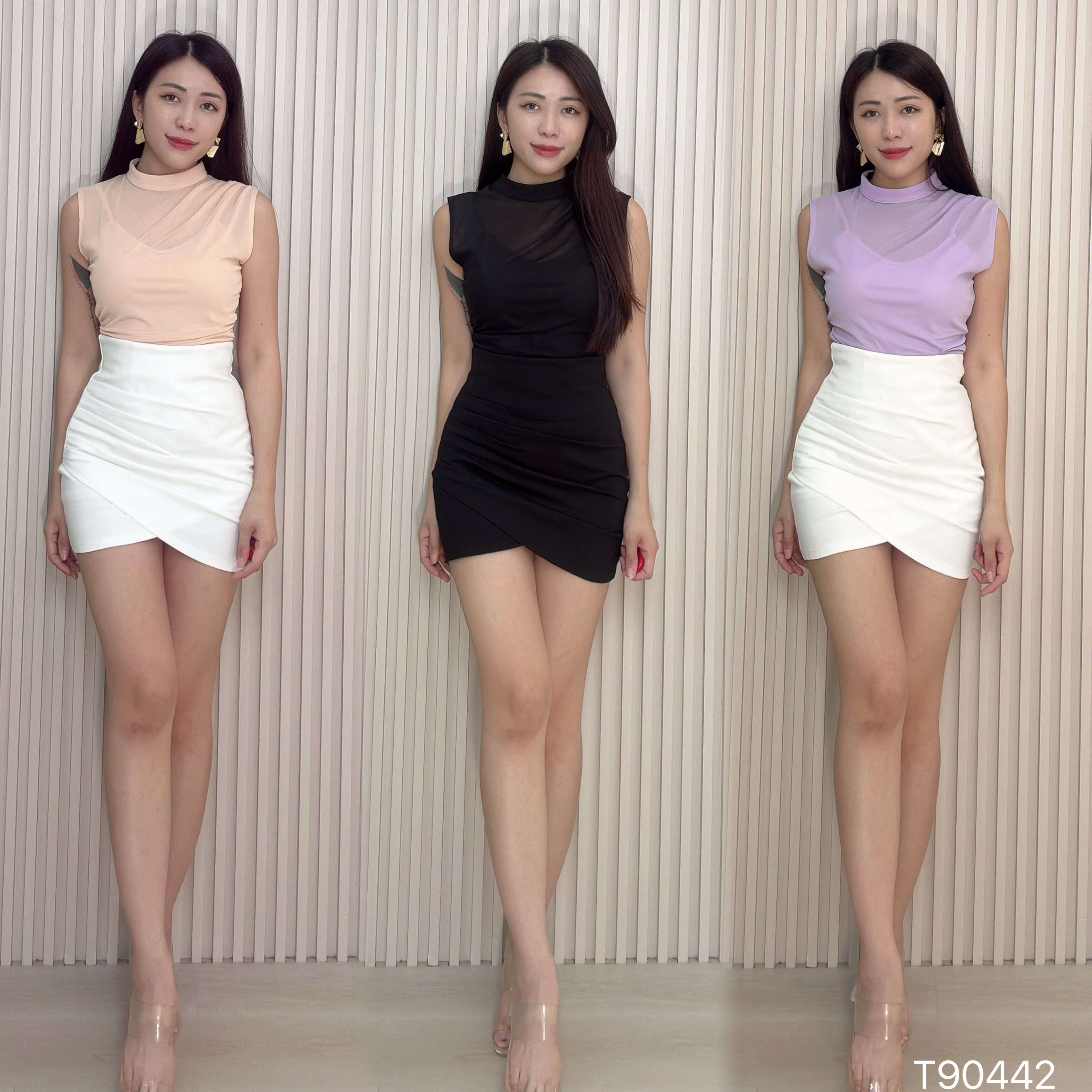 气质褶皱微透设计圆领无袖上衣 (T90442)