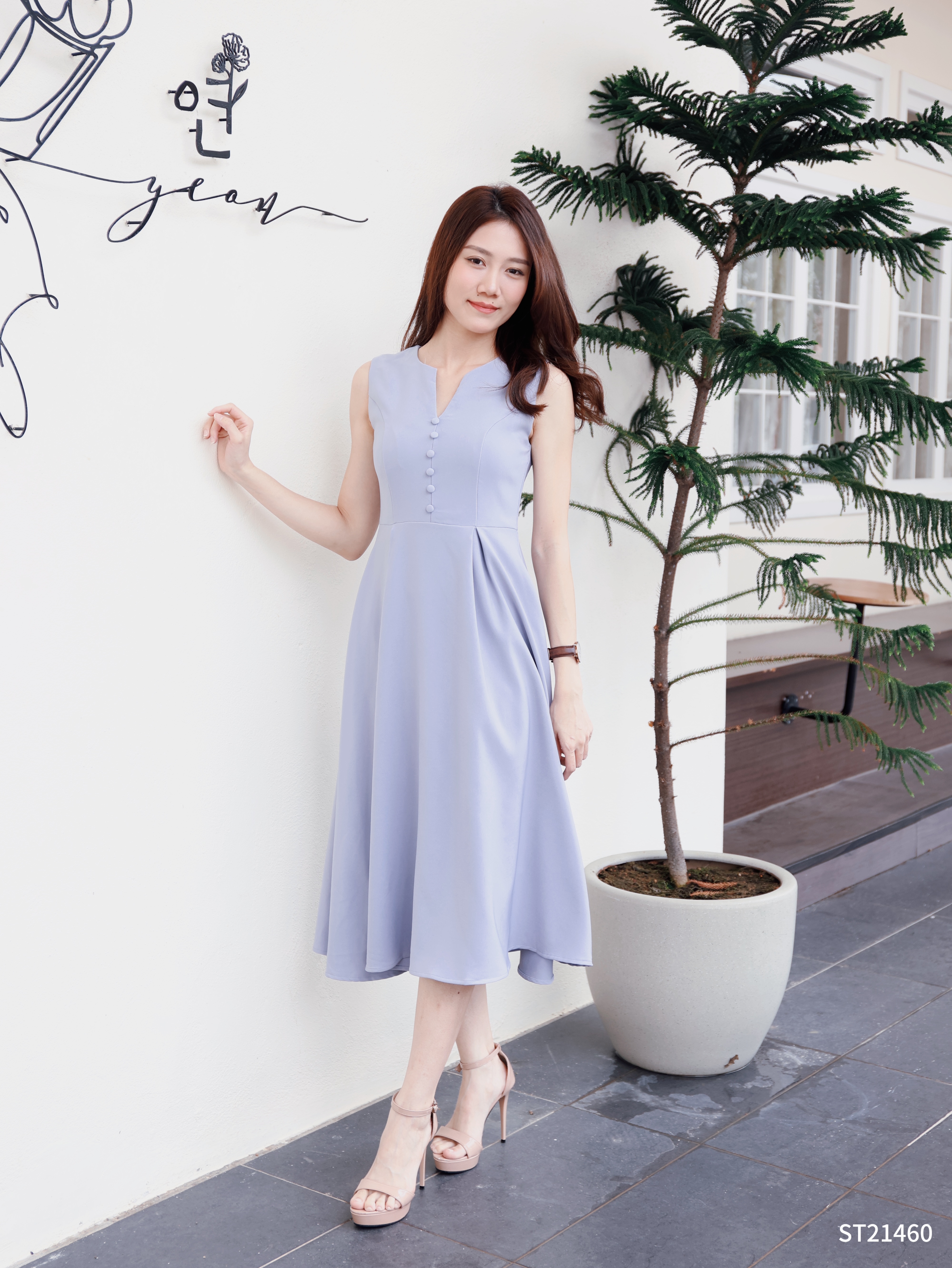 法式V领假纽扣设计无袖连身裙 (ST21460)