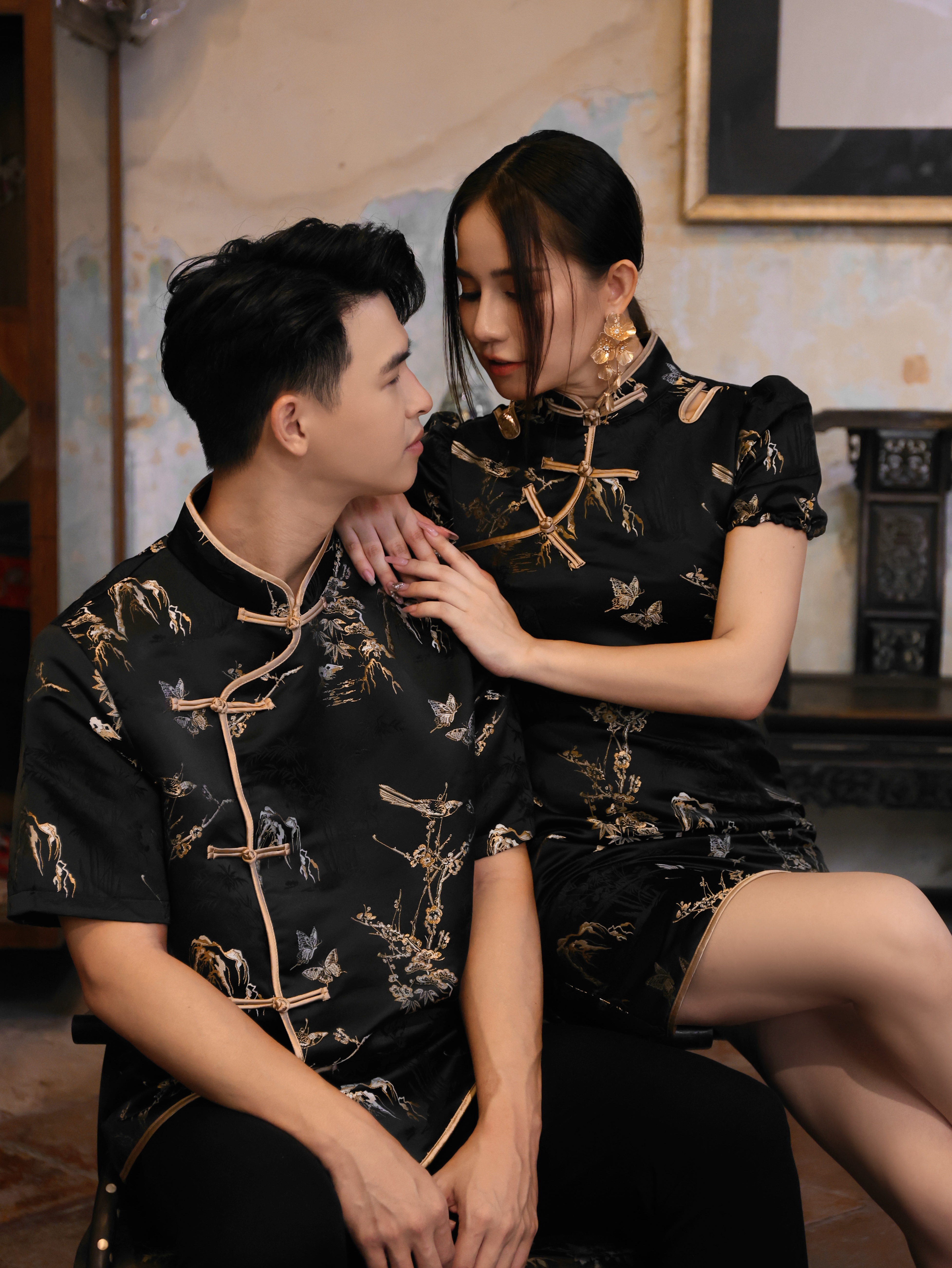 【LBP GXFC 独家新年系列-蝶意莺情】新中式国风金丝鸟蝴蝶提花唐装上衣 (T90248)-La'Belle Fashion Boutique Sdn Bhd