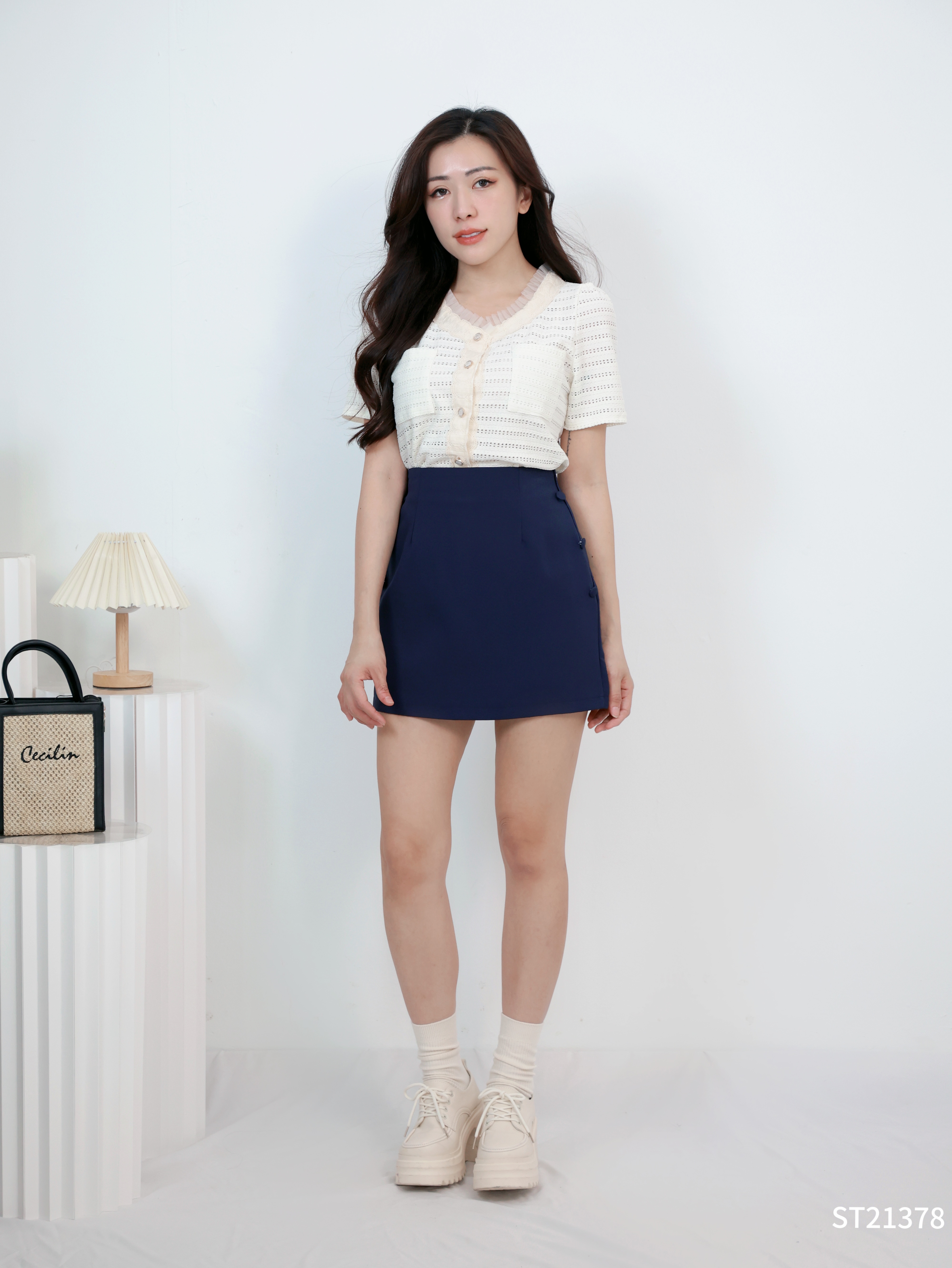 【LBP独家】时尚小香风纽扣装饰A字高腰裤裙 (ST21378) 【福利款】