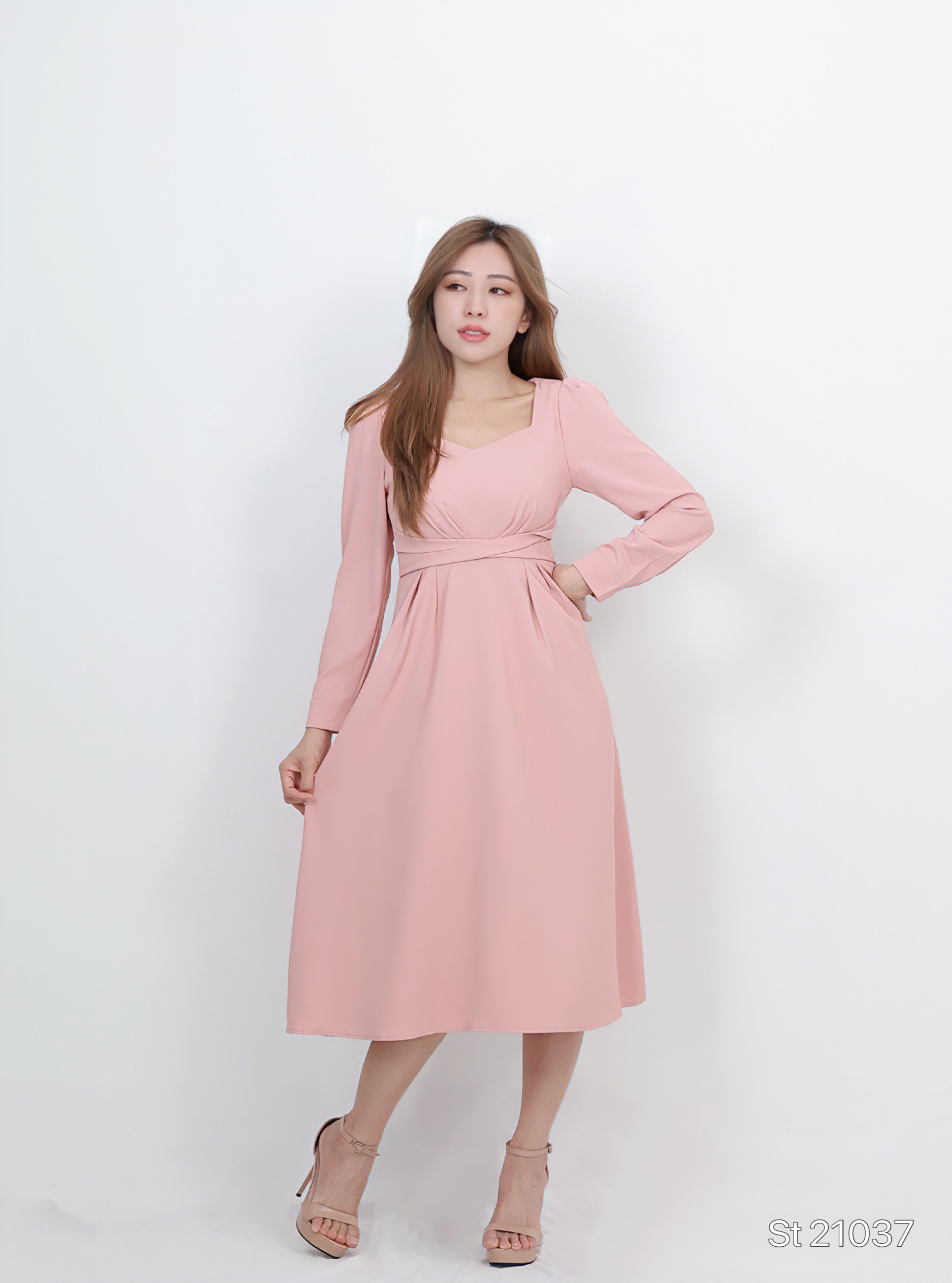 精致方领长袖连身裙 (ST21037)- 特价 -La'Belle Fashion Boutique Sdn Bhd