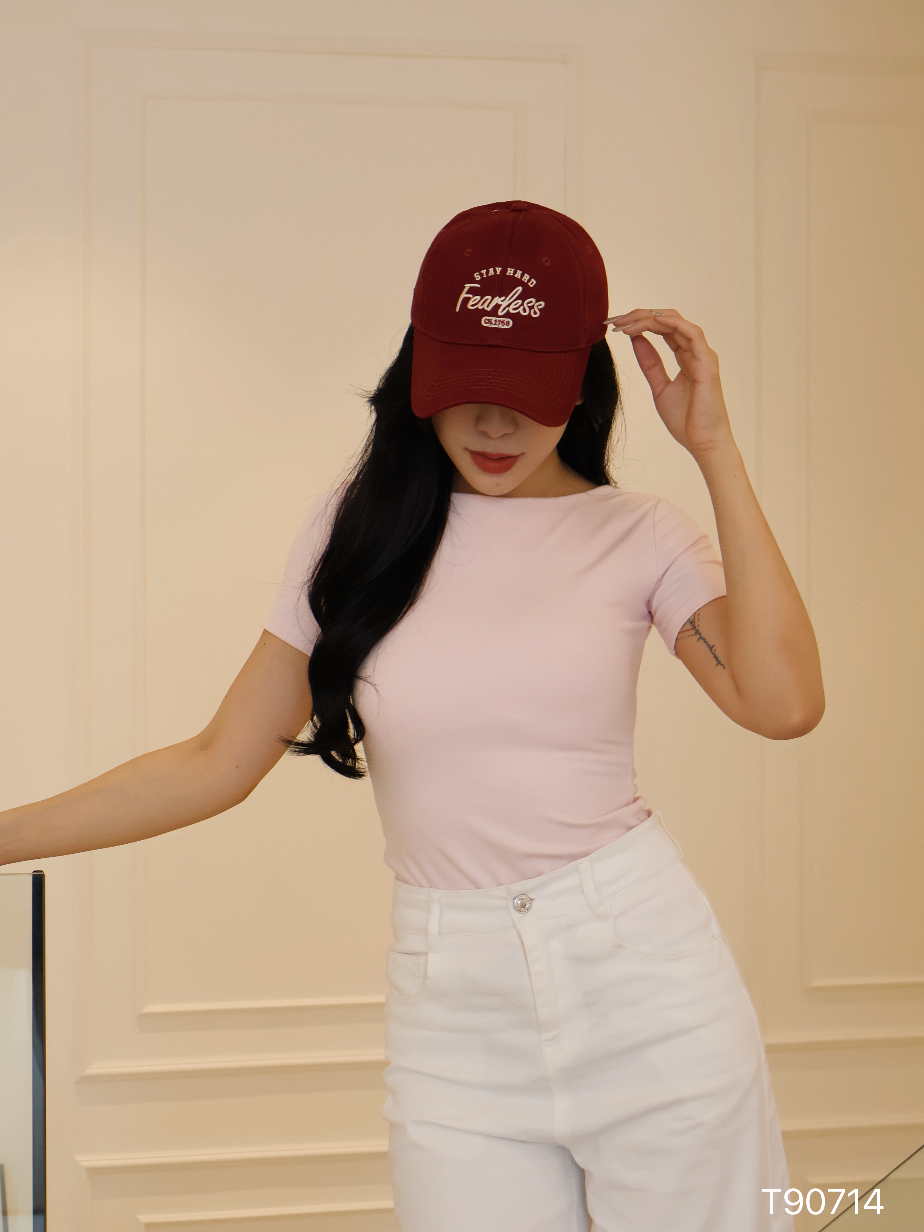 纯欲风月亮领设计修身纯色上衣 (T90714)