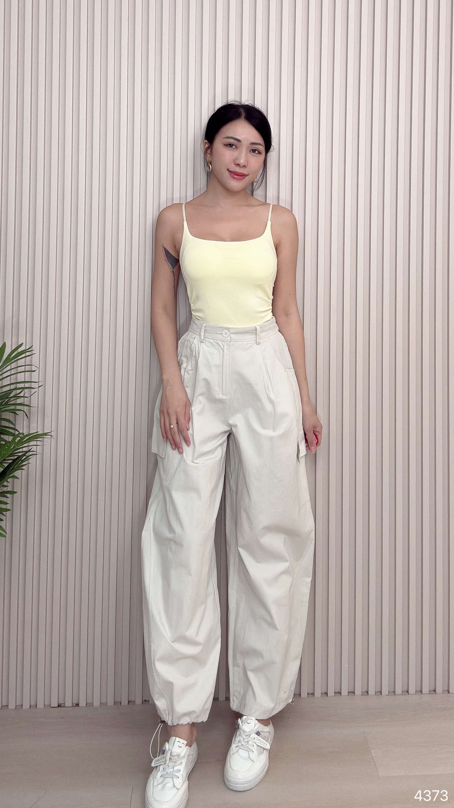 百搭纯色褶皱设计细带内搭 (4373)