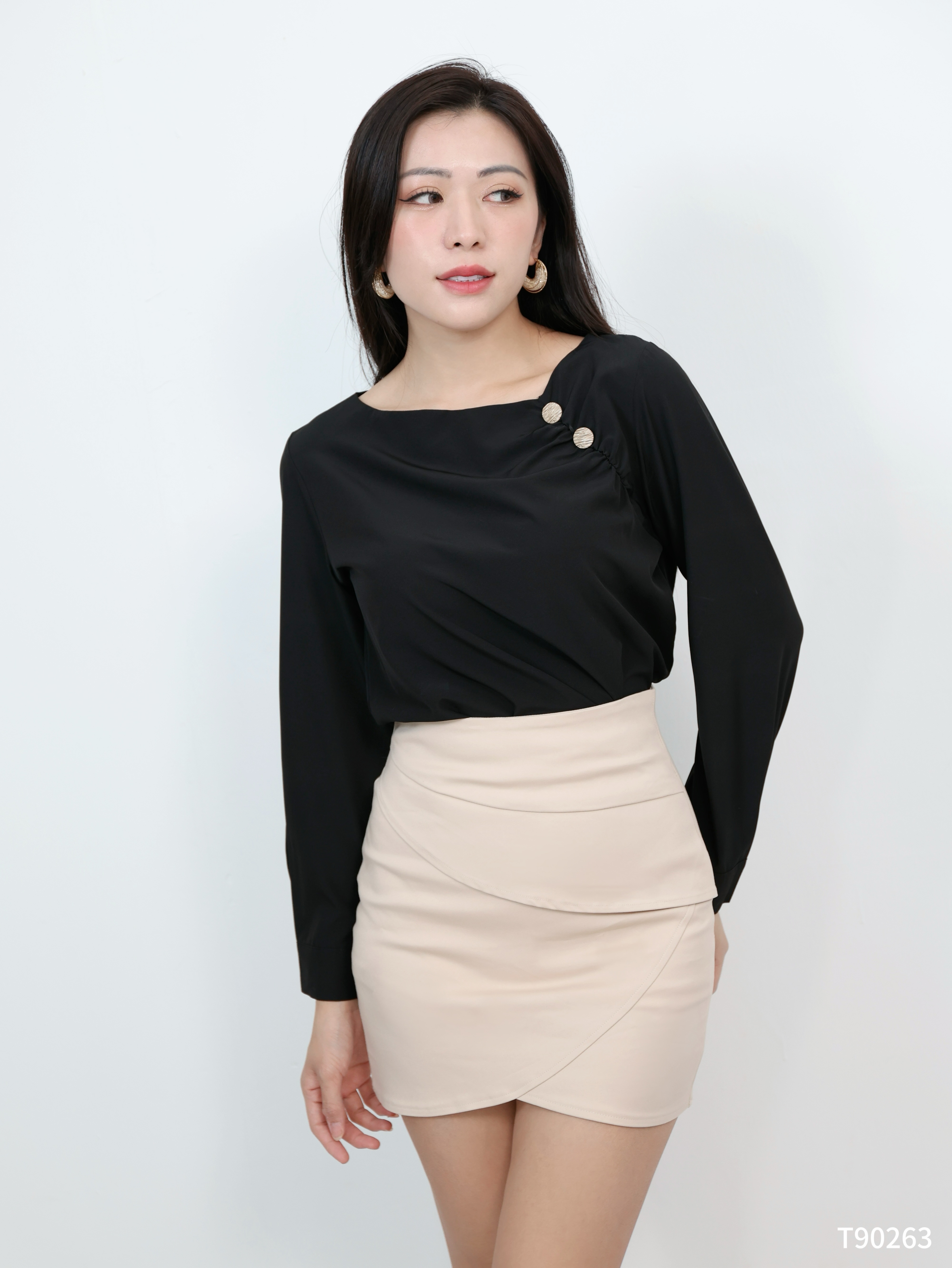 【LBP独家】气质通勤设计感长袖上衣 (T90263)-La'Belle Fashion Boutique Sdn Bhd