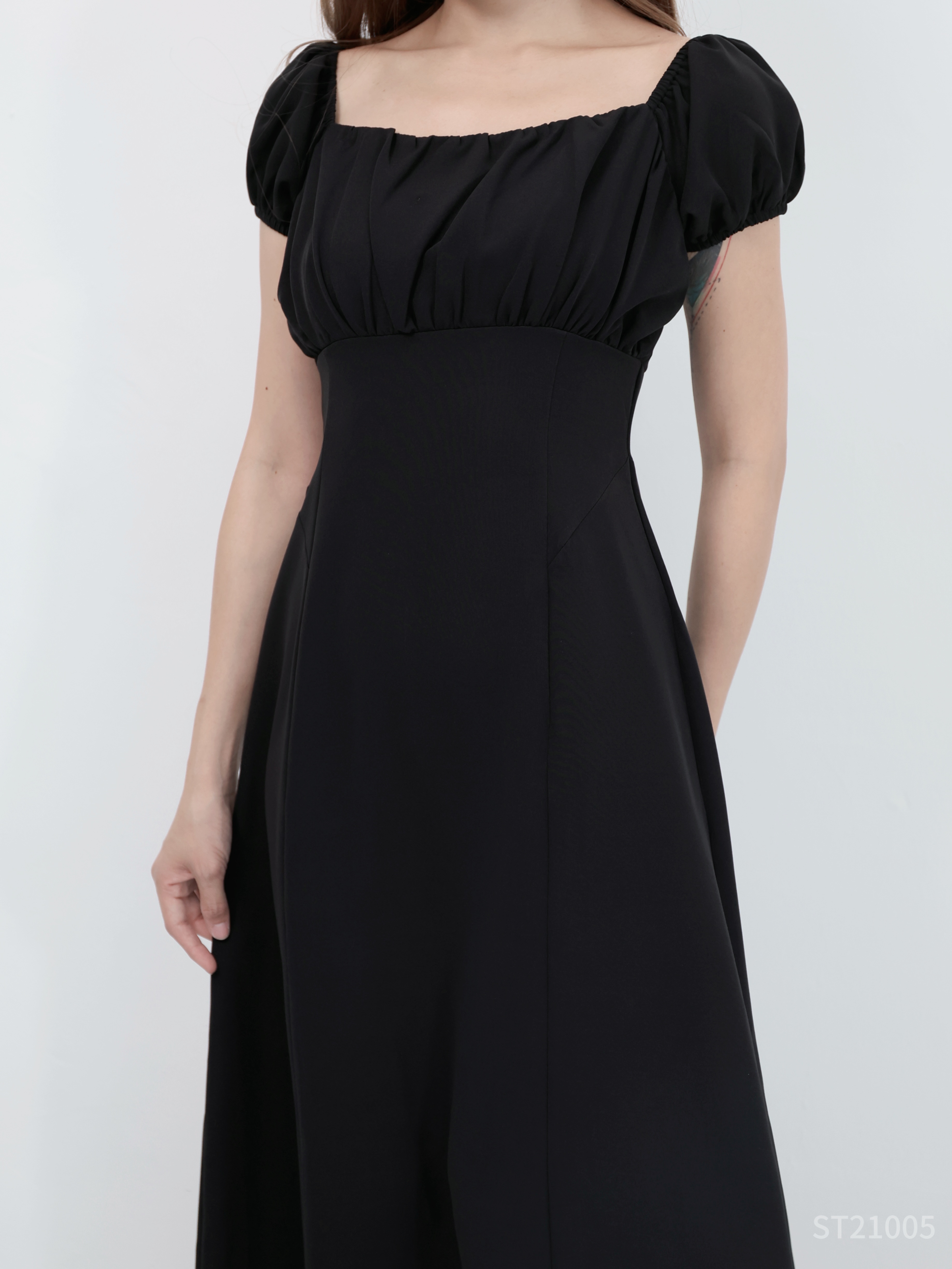 绝美方领泡泡袖连身裙 (ST21005)