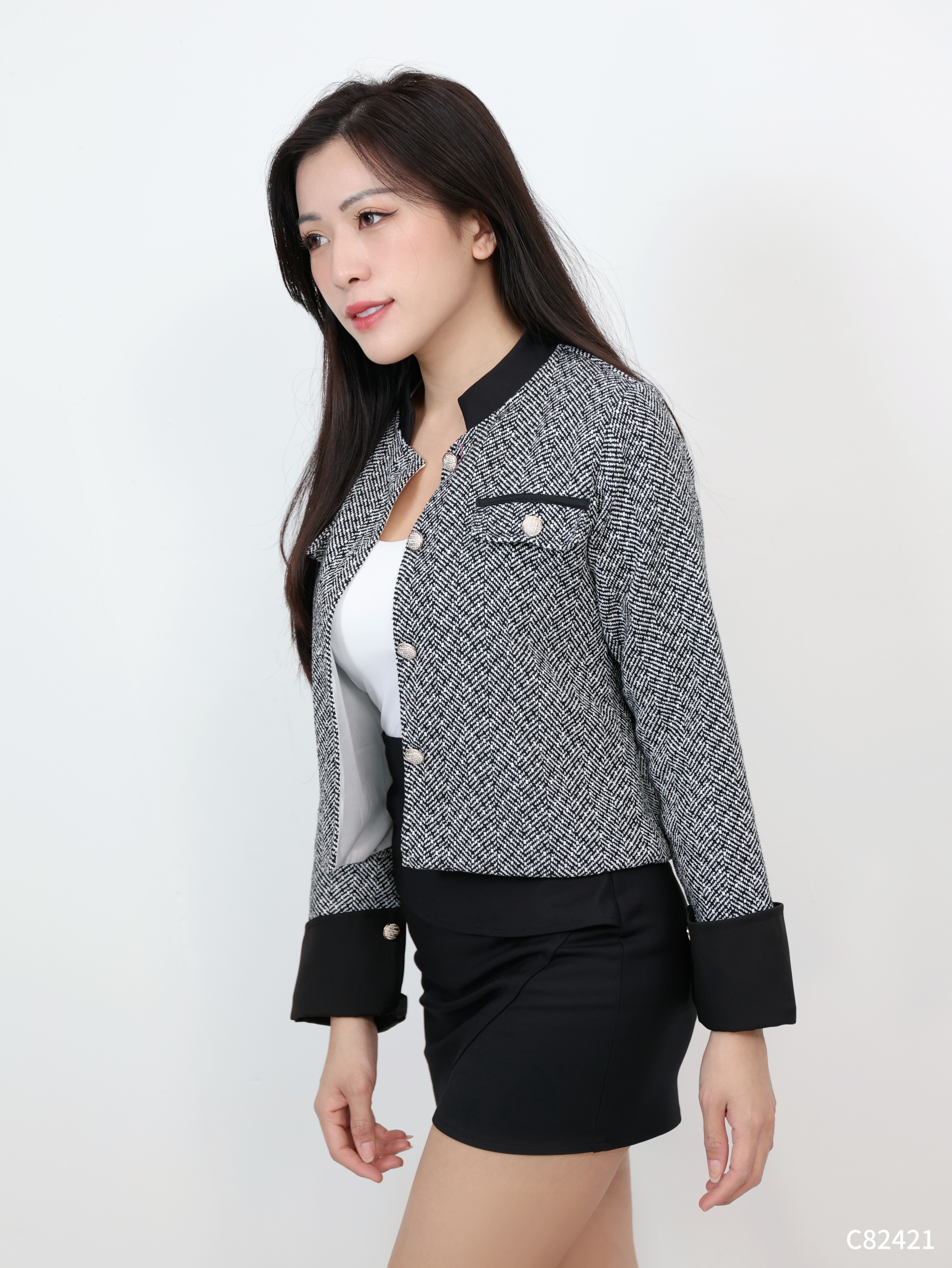 【LBP独家】小香风立领拼接长袖外套 (C82421)-La'Belle Fashion Boutique Sdn Bhd