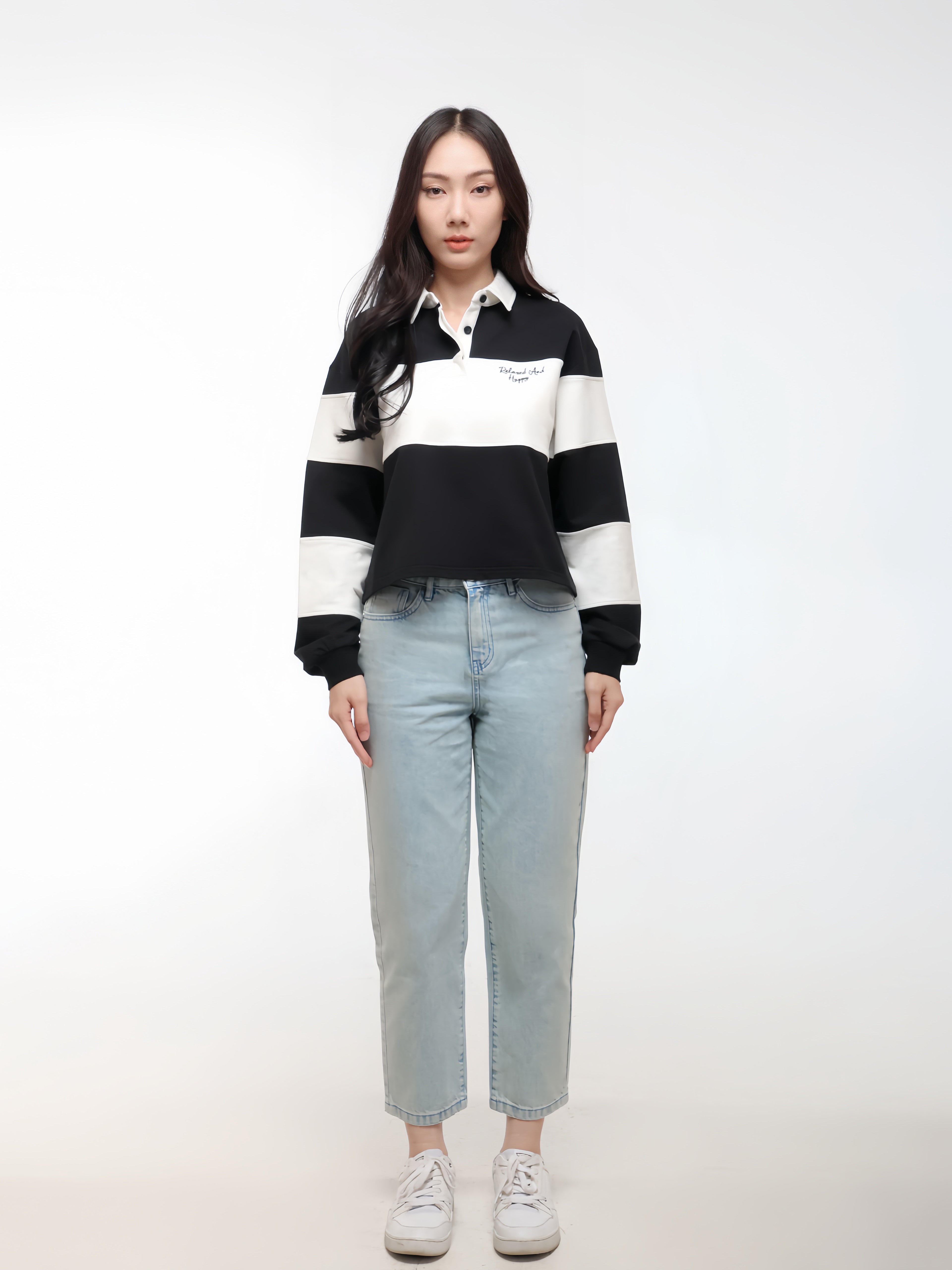 Women's Jeans with Simple Note Print (YS30131)