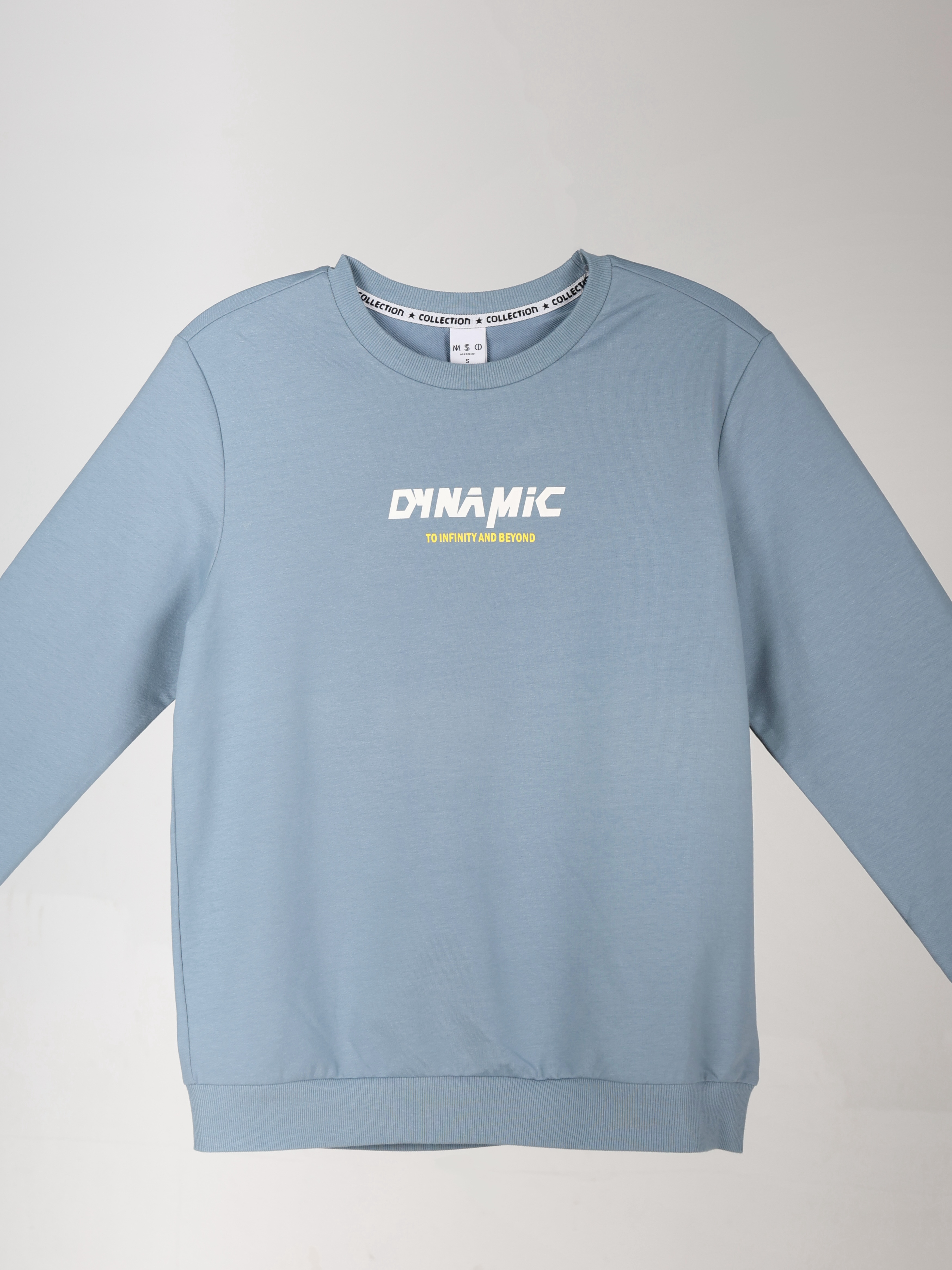 Oversized Solid Colour Men's Sweatshirt with "DYNAMIC" Slogan(YS30112)