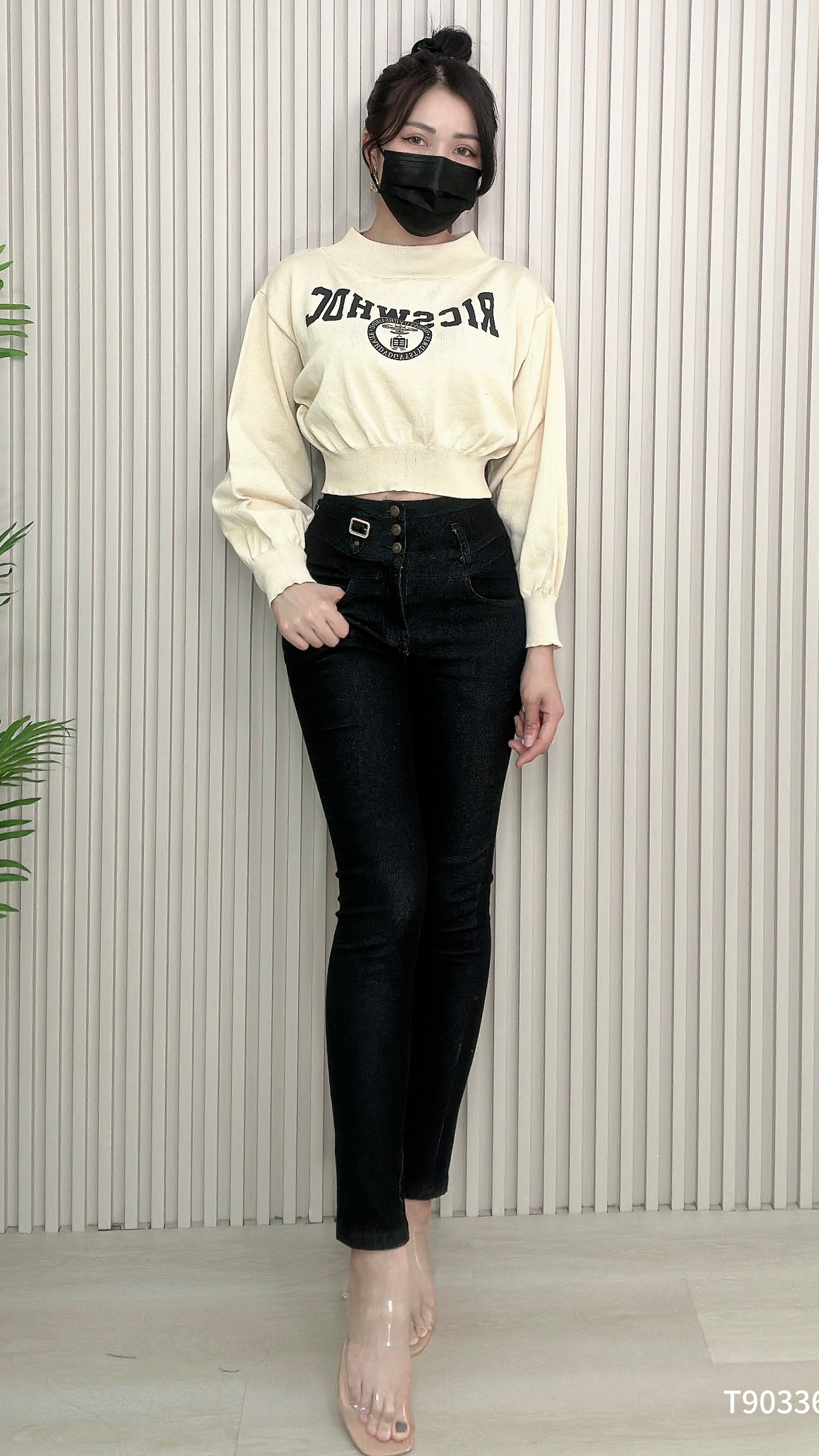 美式字母圆领长袖上衣 (T90336) - 特价-La'Belle Fashion Boutique Sdn Bhd