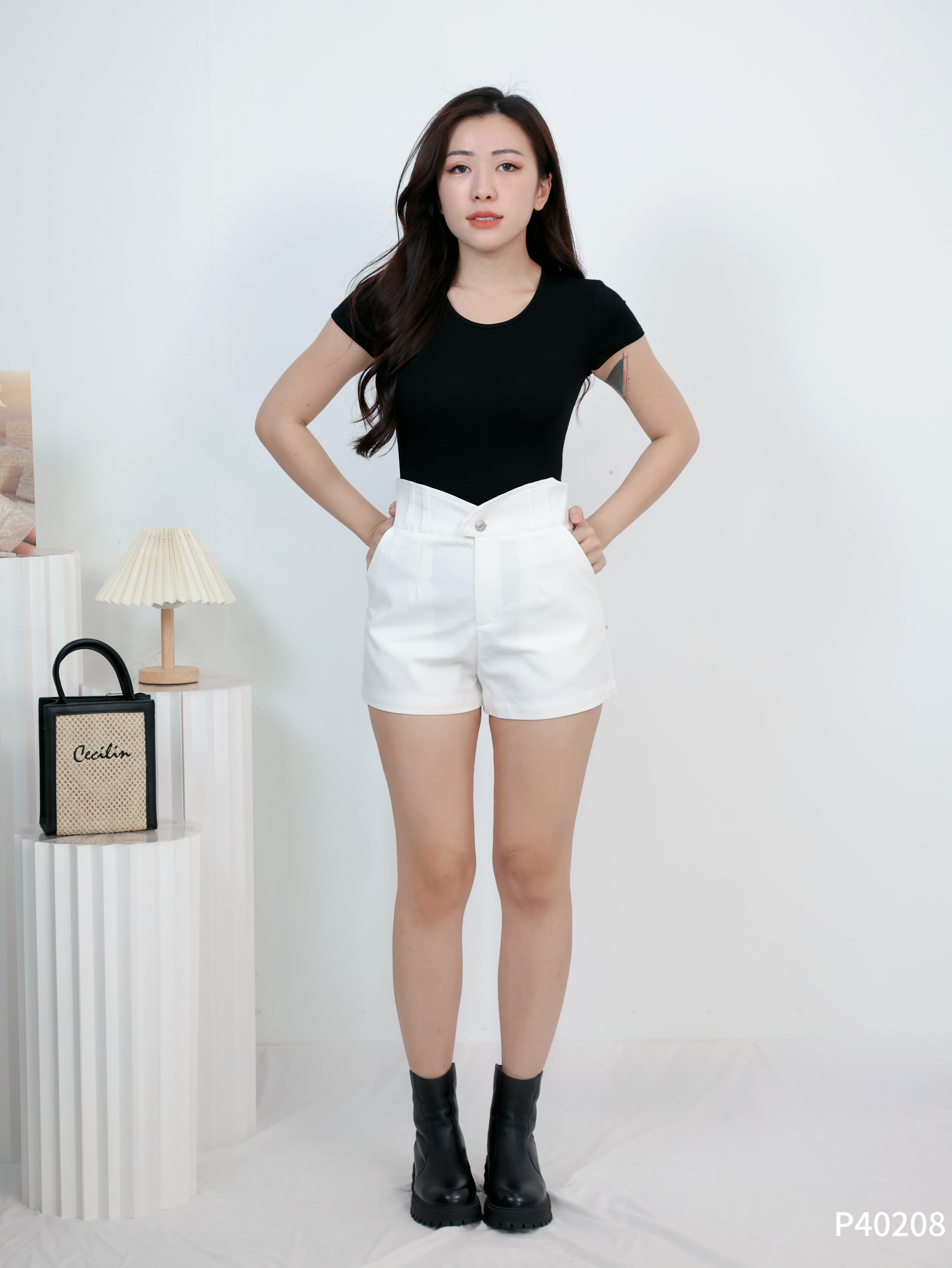 【LBP独家】气质百搭A字高腰阔腿短裤 (P40208)