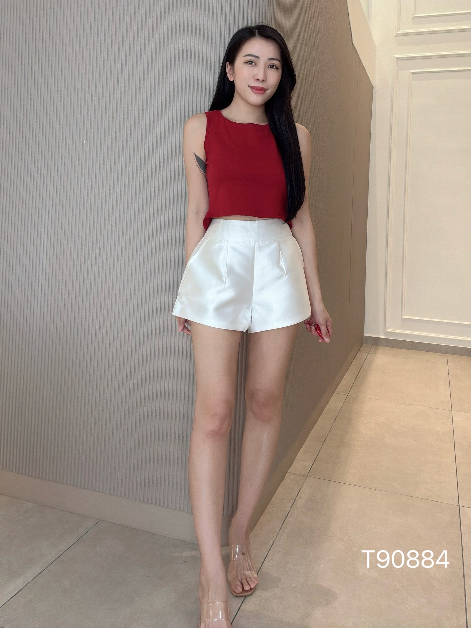 甜美风前短后长设计深V露背上衣 (T90884)